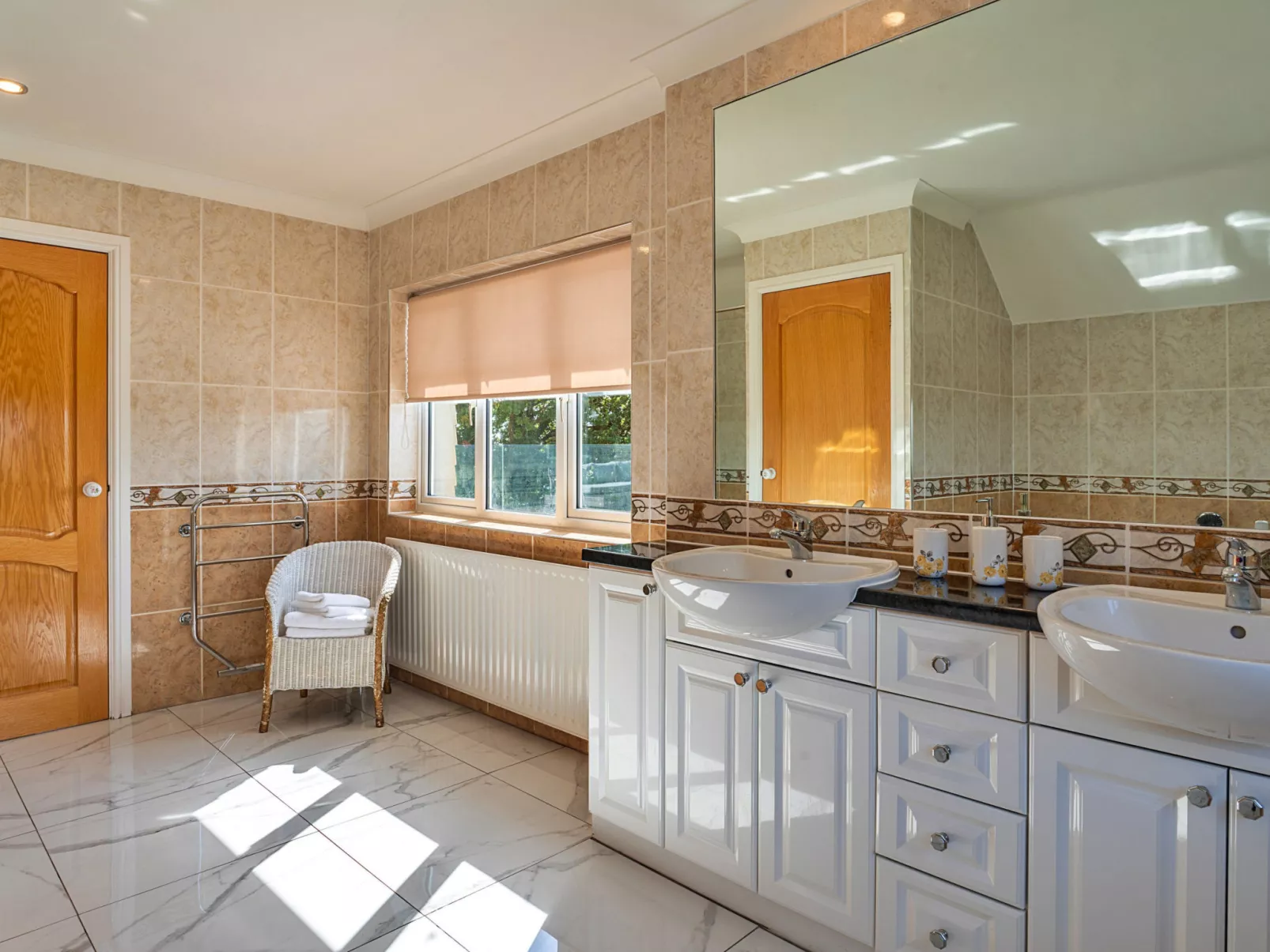 Gratton House-Binnen