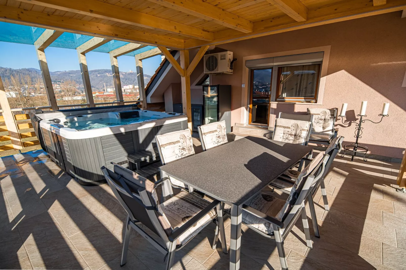 Relaxing Retreat with Hot Tub in Sevnica - Three Bedroom Apartment-Spa