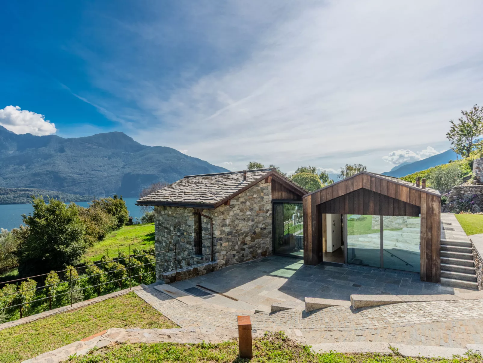 Woodhouse Domaso-Buiten