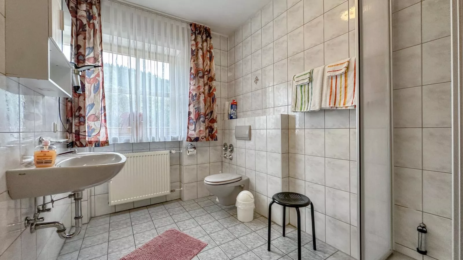 Blumenhof II-Badkamer