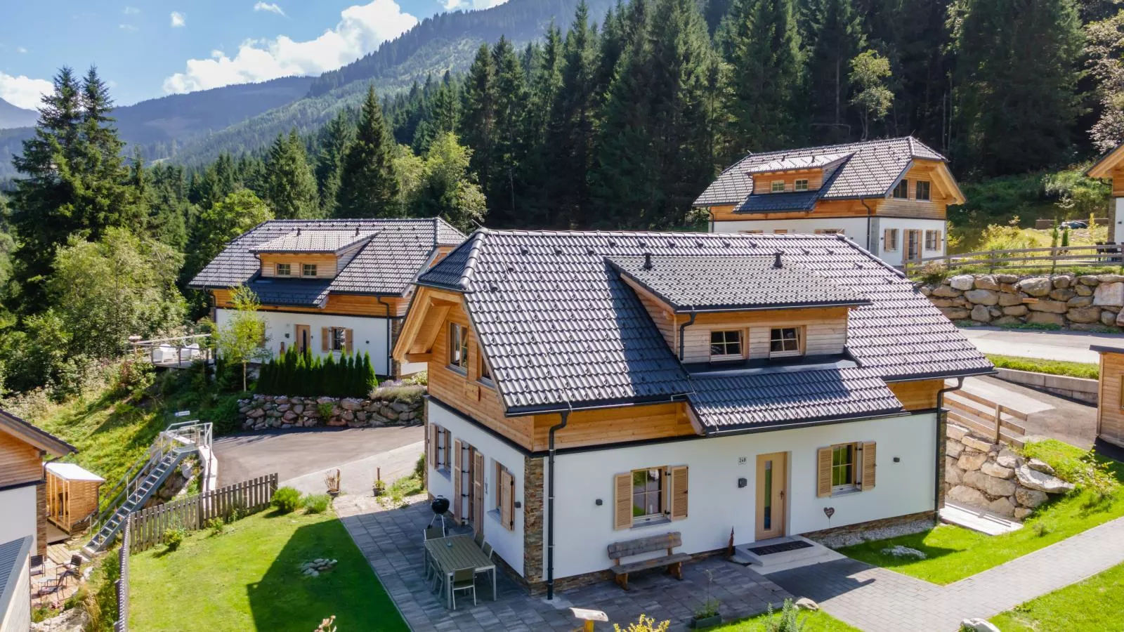 Im grünen Herzen-Buitenkant zomer