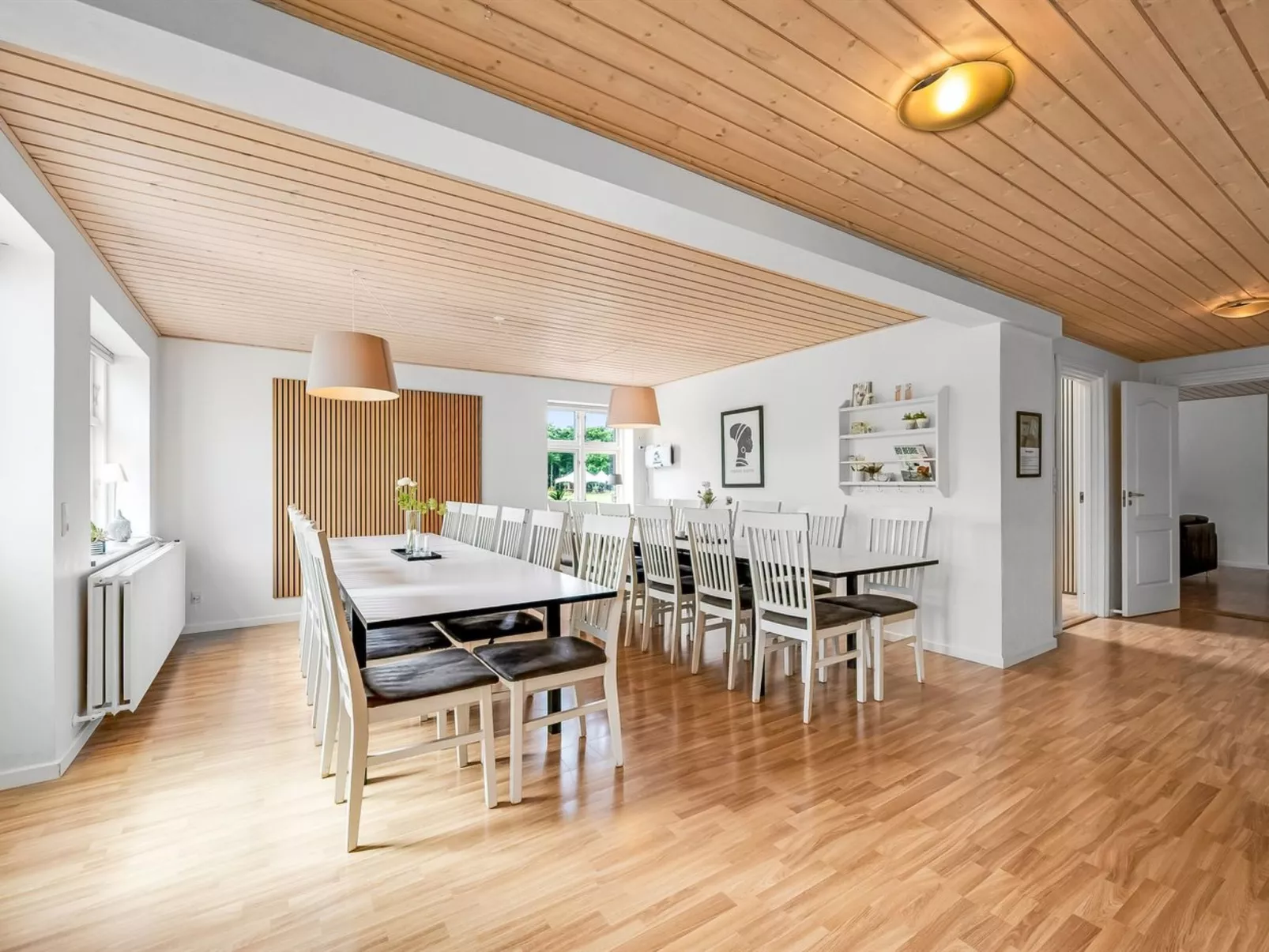 "Eini" - 4.5km from the sea-Binnen