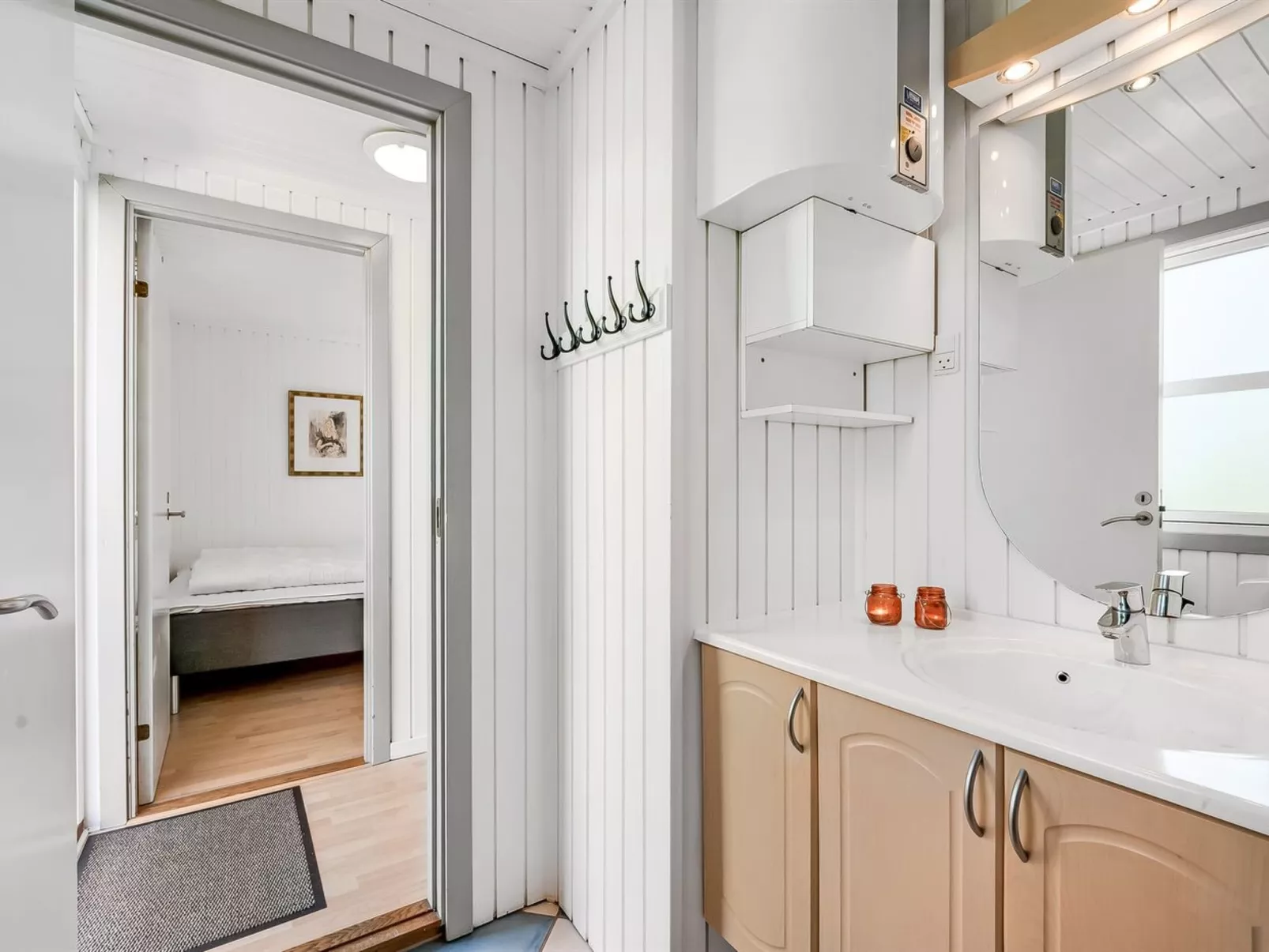 "Raisa" - 200m to the fjord-Binnen