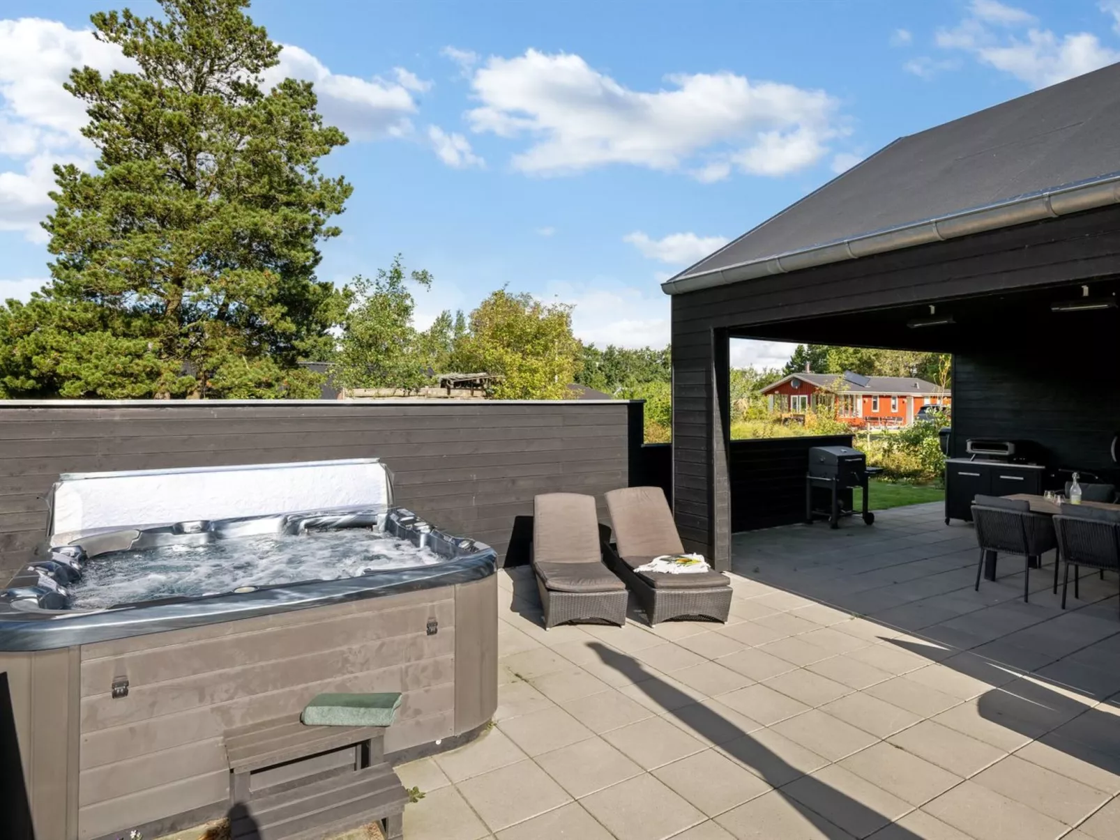 "Tinella" - 250m to the fjord-Binnen