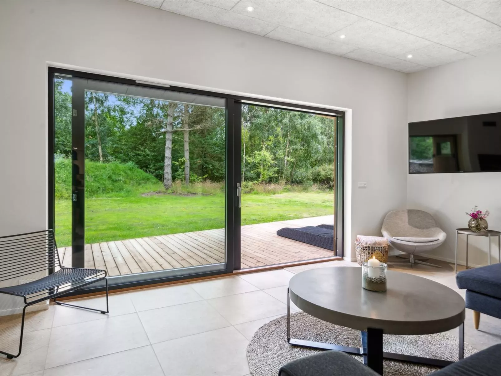 "Karlene" - 300m from the sea-Binnen