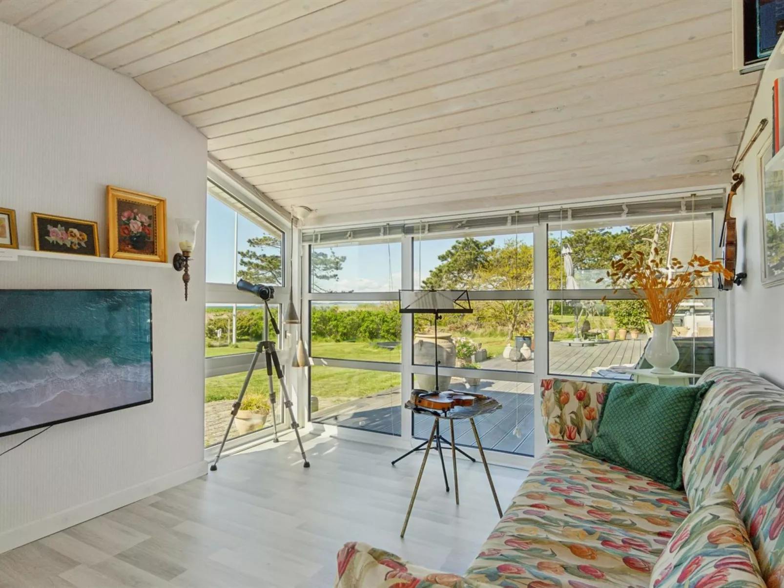 "Hening" - 50m from the sea-Binnen