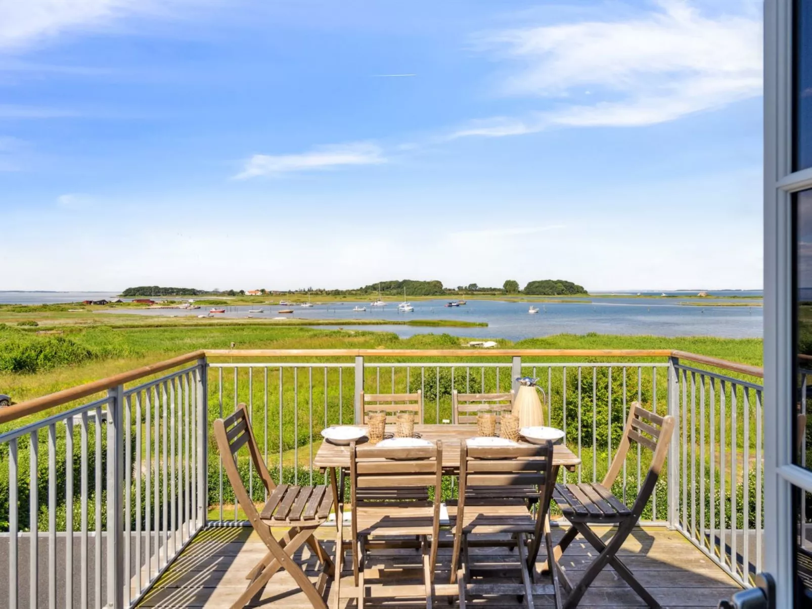 "Devis" - 75m from the sea-Buiten