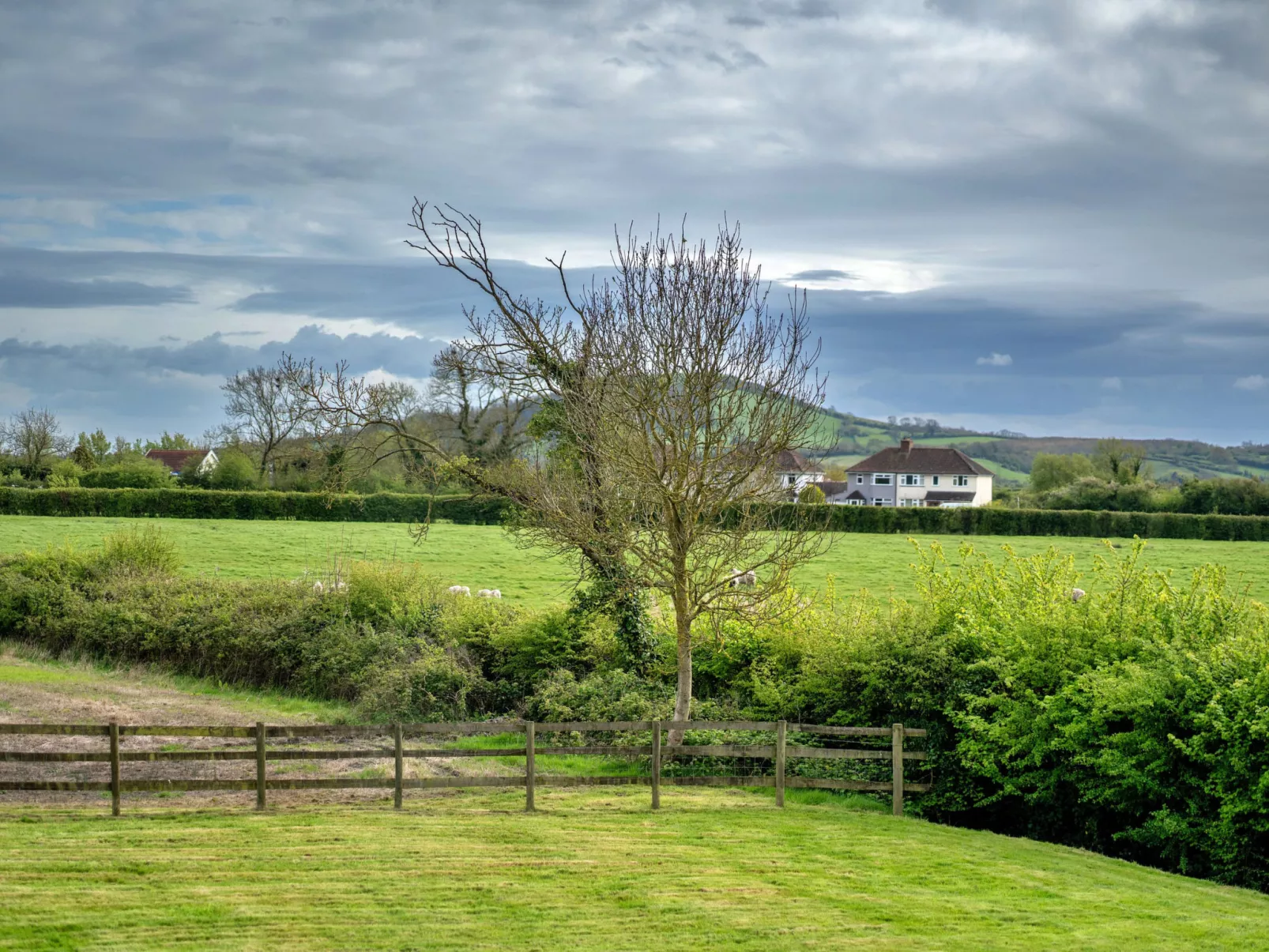 Stone Bow Farmhouse-Buiten