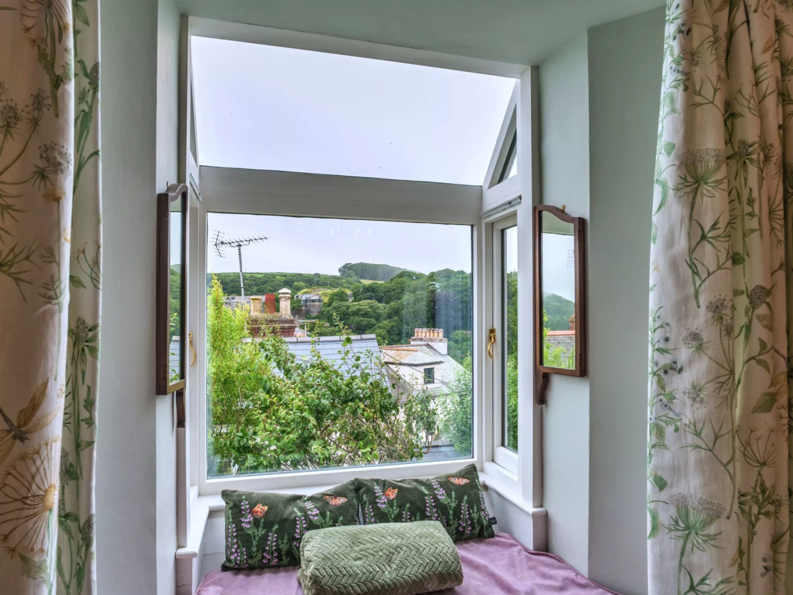 Hillside House-Binnen