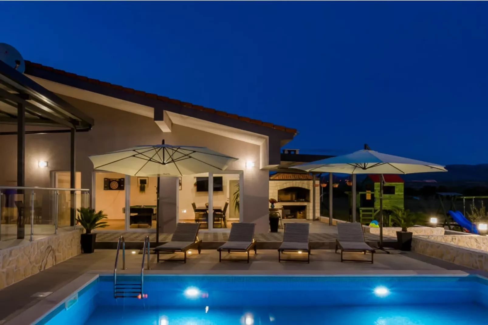 Villa Tomić Drniš - Siverić-Zwembad