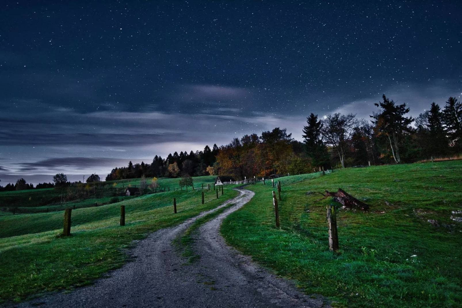 Visnja Gora Meadow Hideaway with Terrace - One Bedroom Cottage with Terrace (owner Hiška na skalci)-Buitenlucht