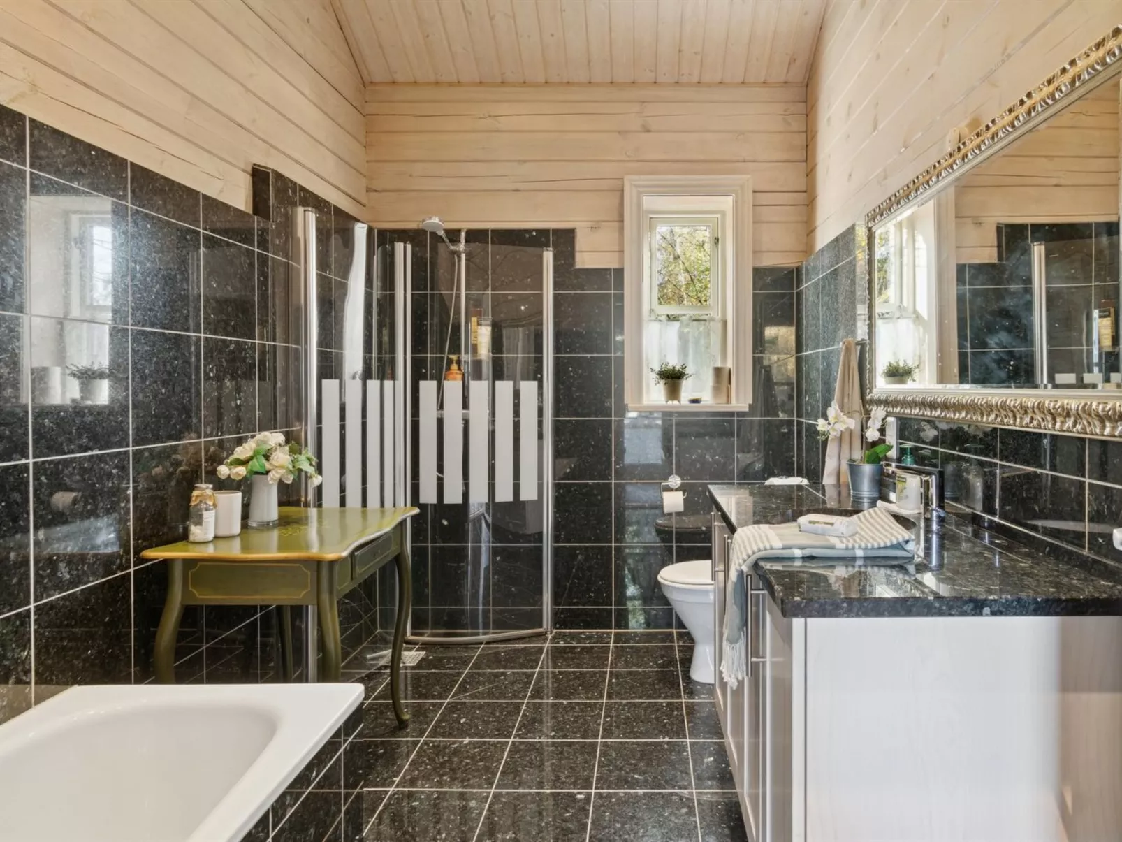 "Fatiha" - 800m from the sea-Binnen