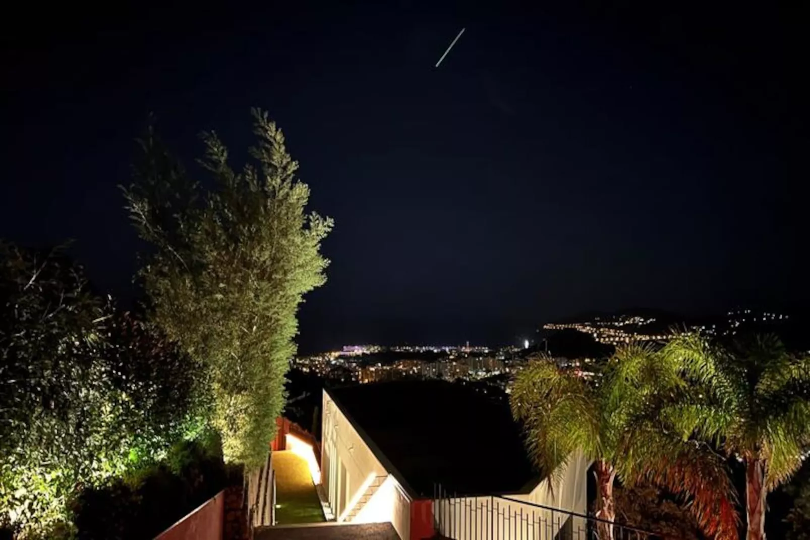 Résidence Maison D'architecte Avec Piscine Chauff&eacute;e & Sublime Vue Mer-Niet-getagd