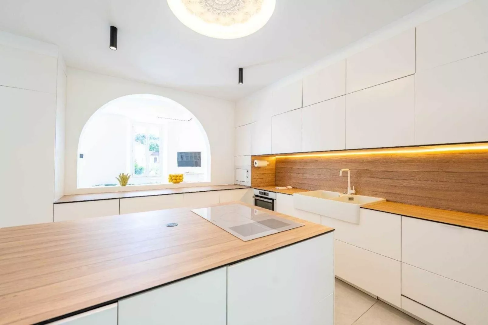 LL-13-ROSOLIEL-Niet-getagd