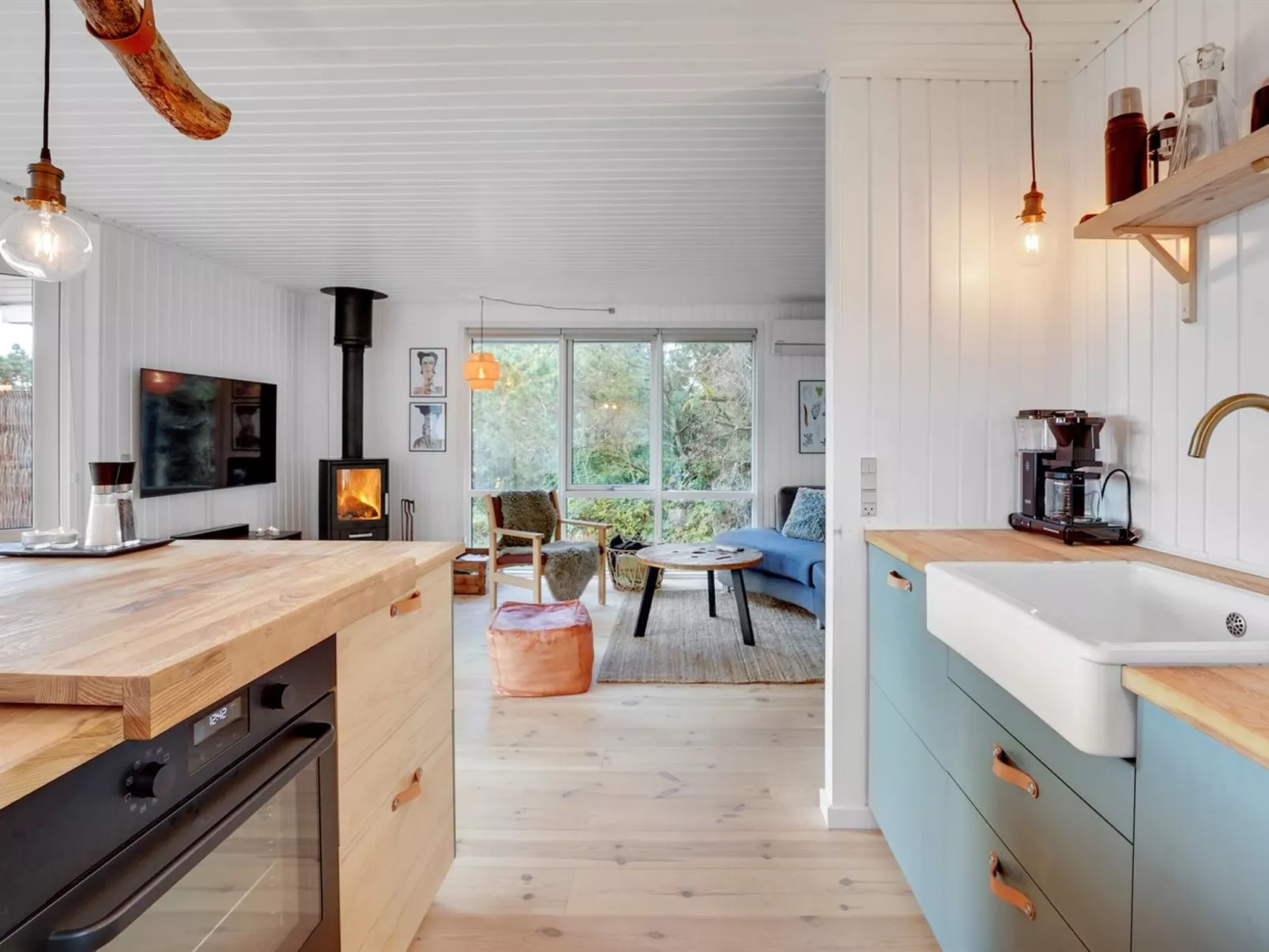 "Gilda" - 2km from the sea-Binnen