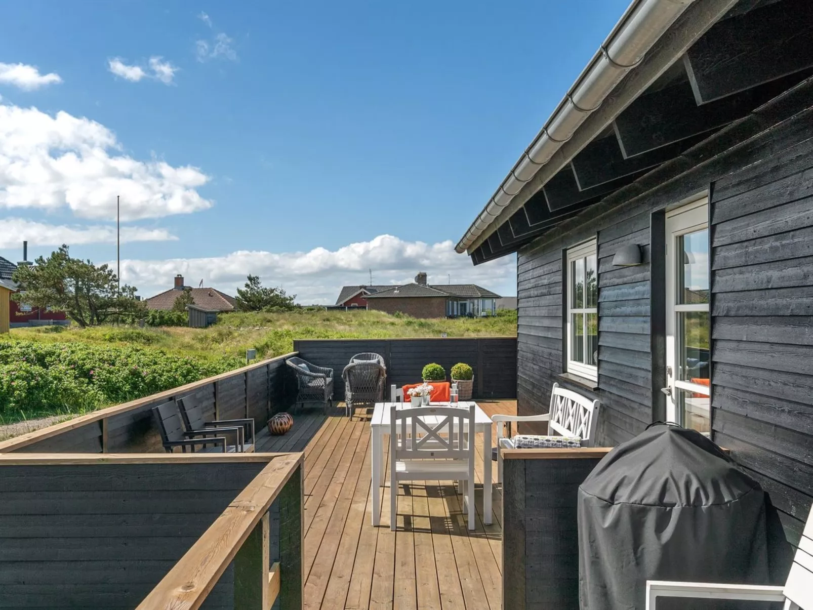 "Ortwin" - 300m from the sea-Buiten