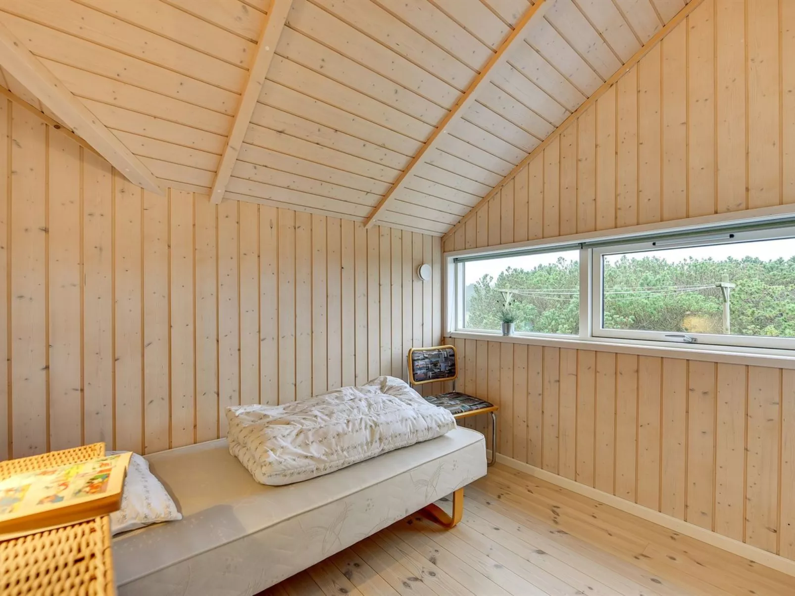 "Christan" - 1.2km from the sea-Binnen