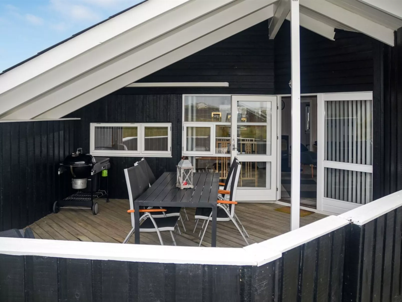 "Durita" - 600m to the fjord-Buiten