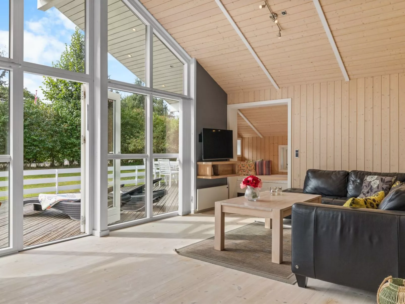 "Ønevus" - 550m from the sea-Binnen