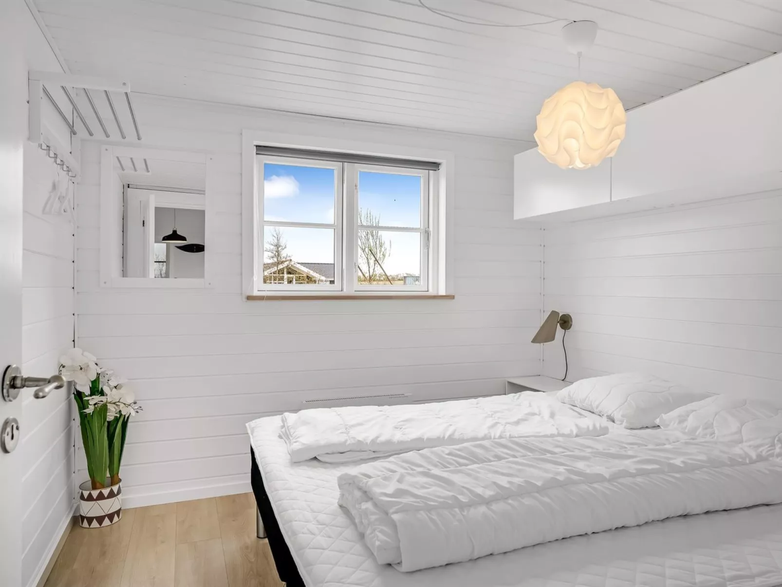 "Gizella" - 500m to the fjord-Binnen