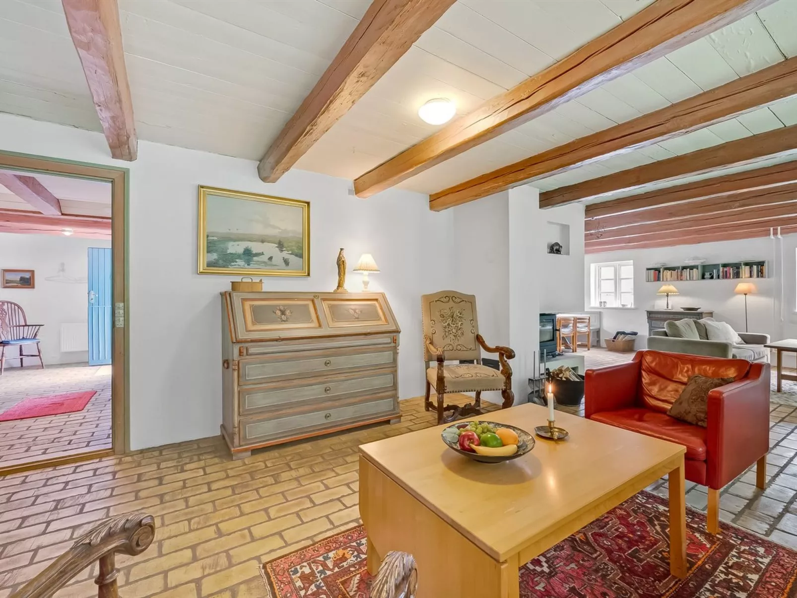 "Tatiane" - 10km from the sea-Binnen