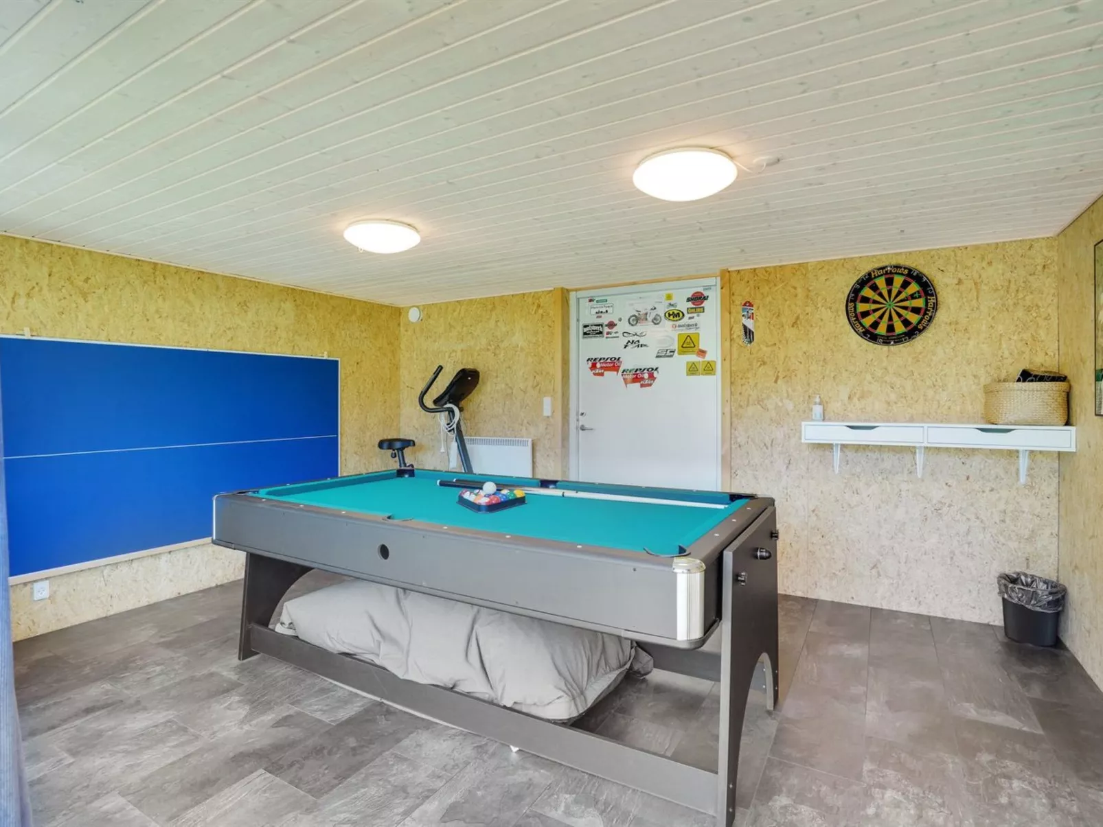 "Soile" - 12km from the sea-Binnen