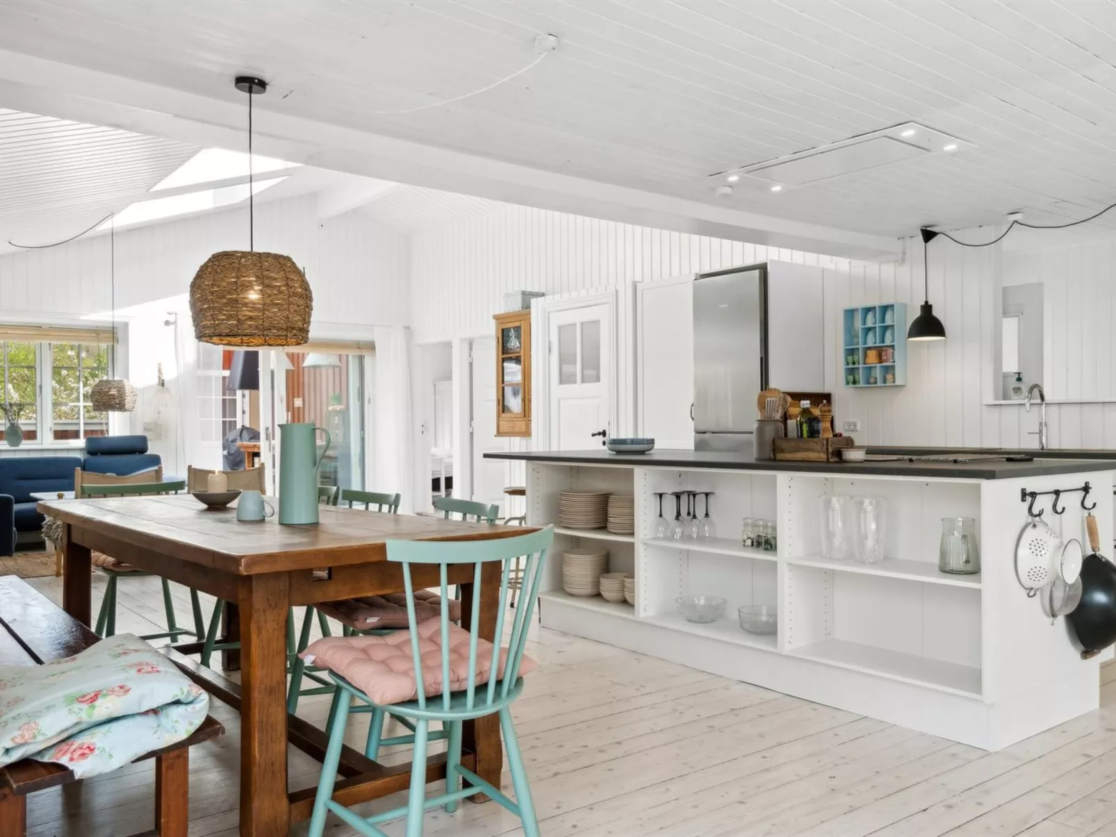 "Tarje" - 320m from the sea-Binnen