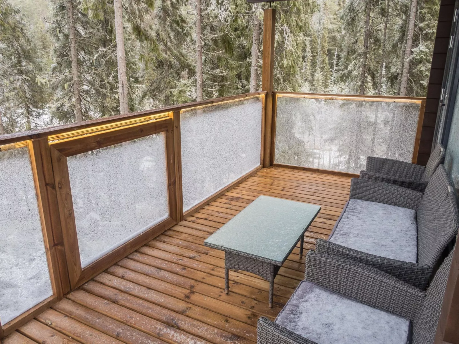 Villa ukkometso-Binnen