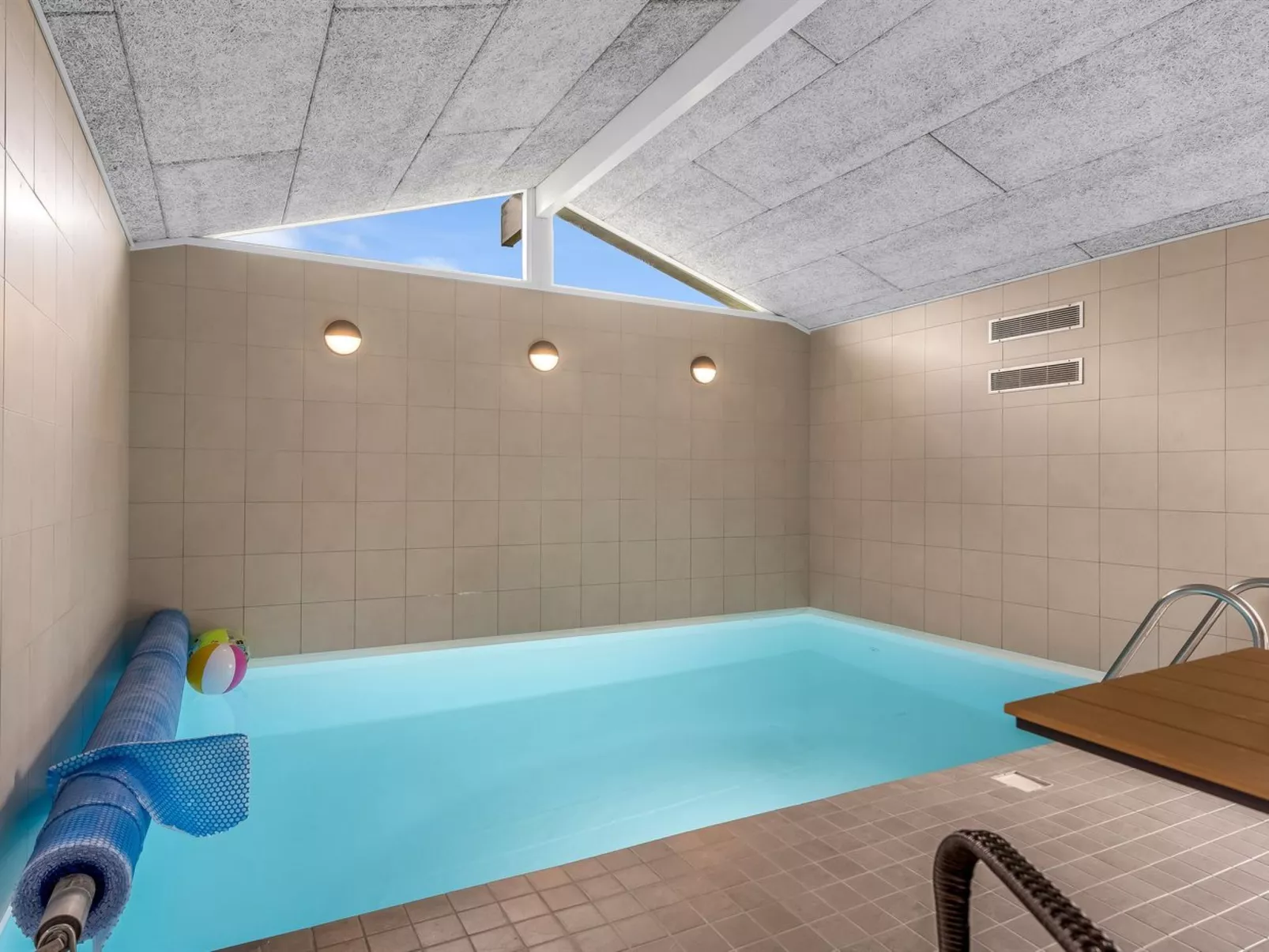 "Effy" - 600m from the sea-Buiten