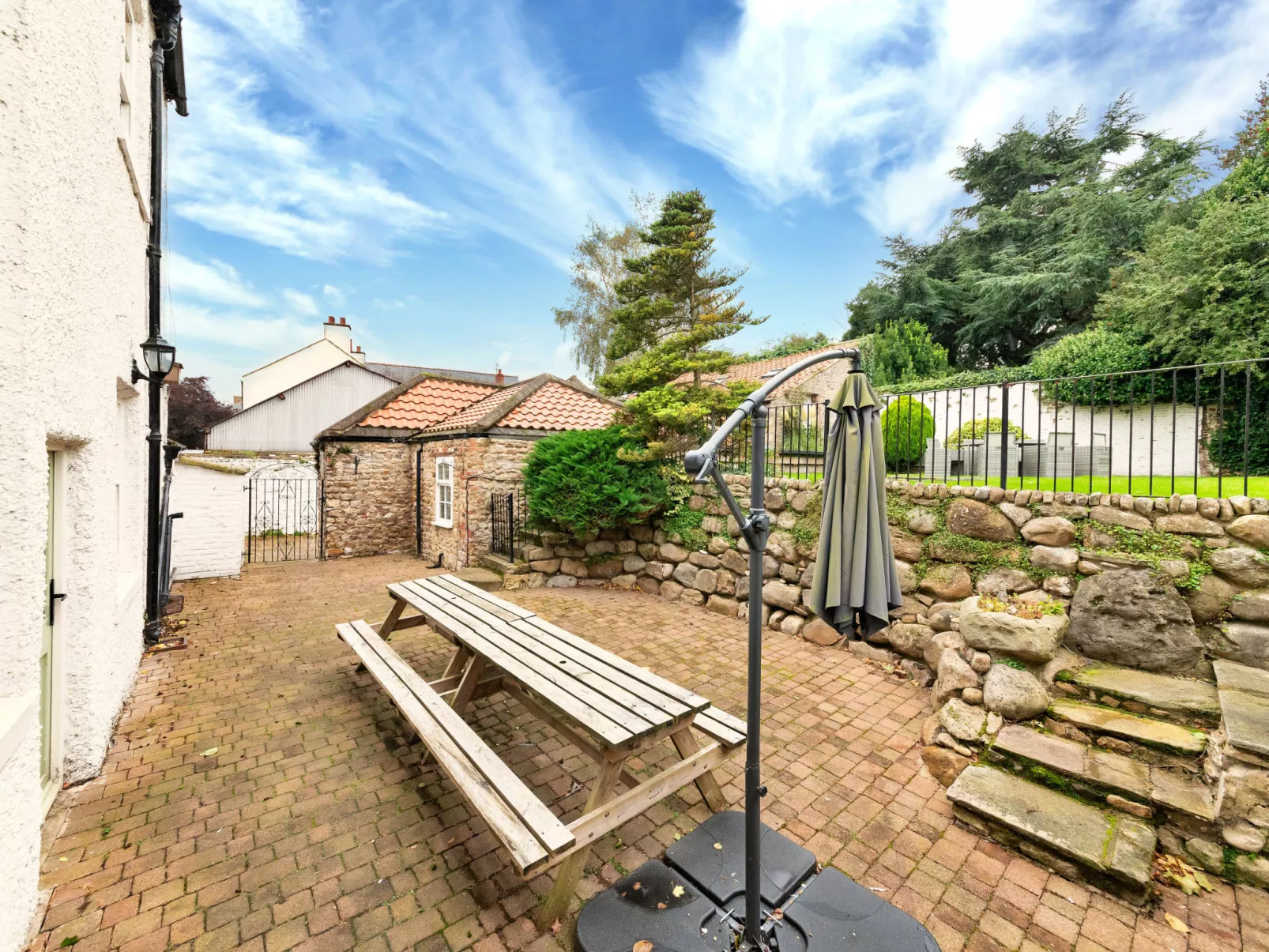 Low Green Cottage-Buiten