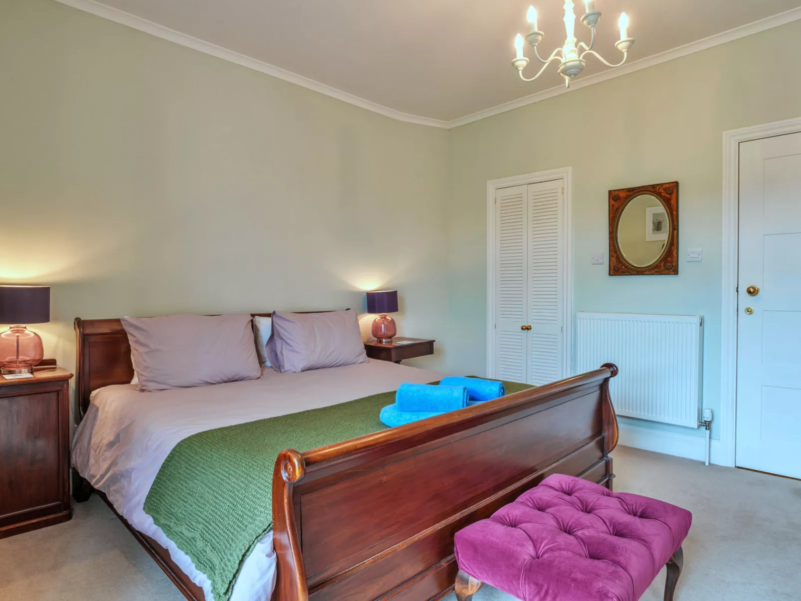 Hillside House-Binnen