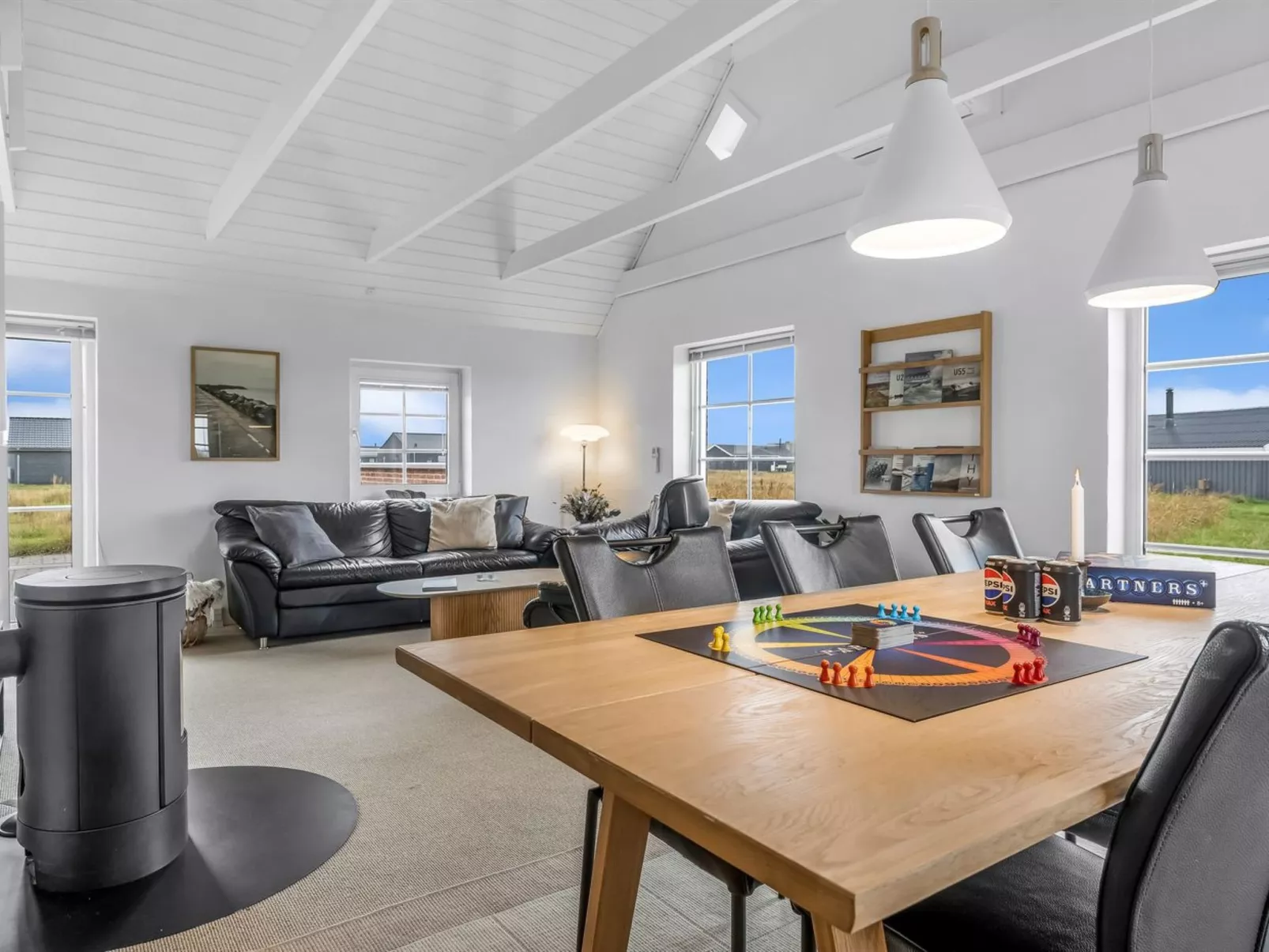 "Amber" - 300m from the sea-Binnen