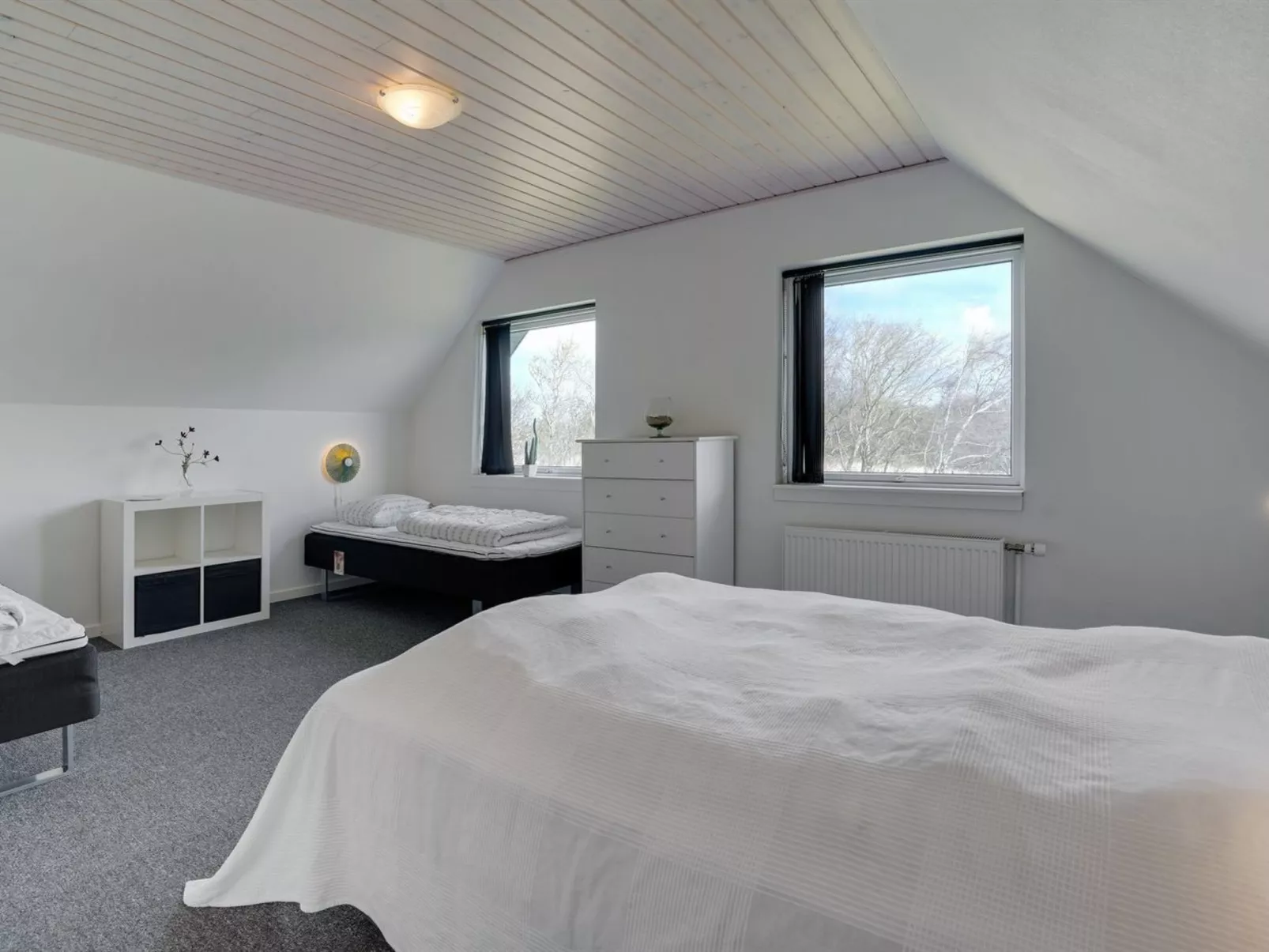 "Markhild" - 300m to the fjord-Binnen