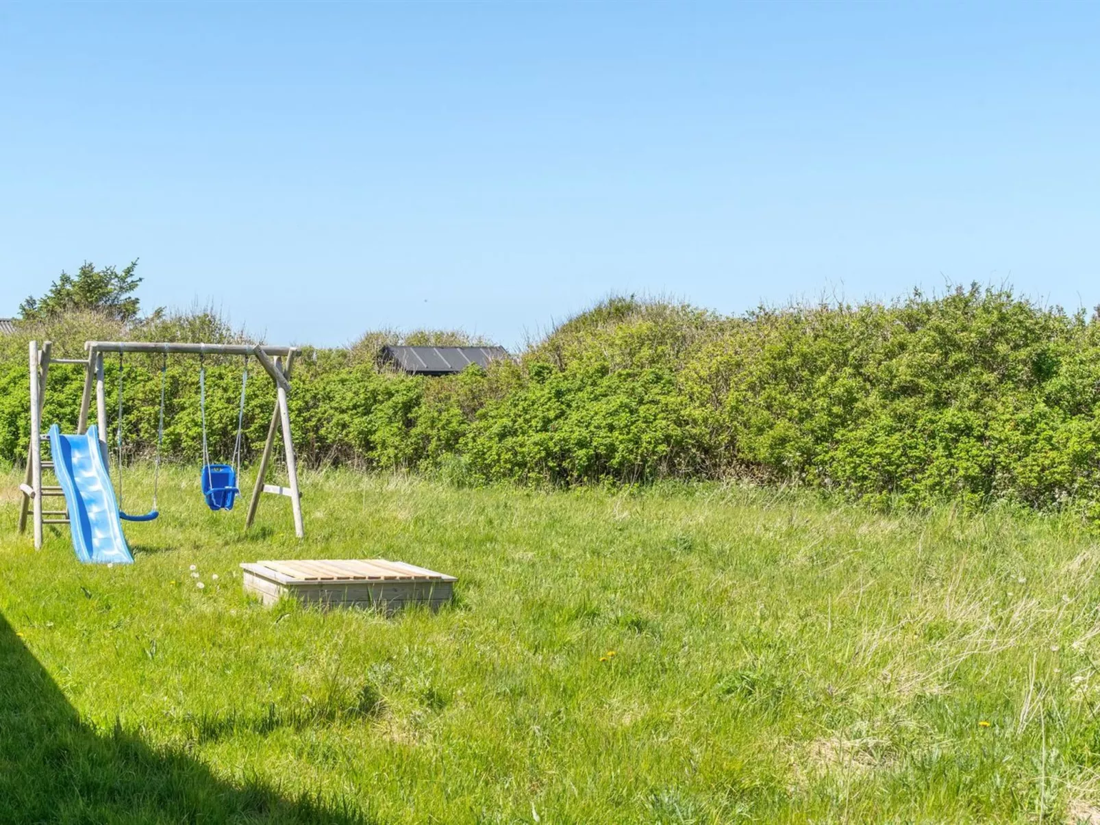 "Claus" - 500m from the sea-Buiten