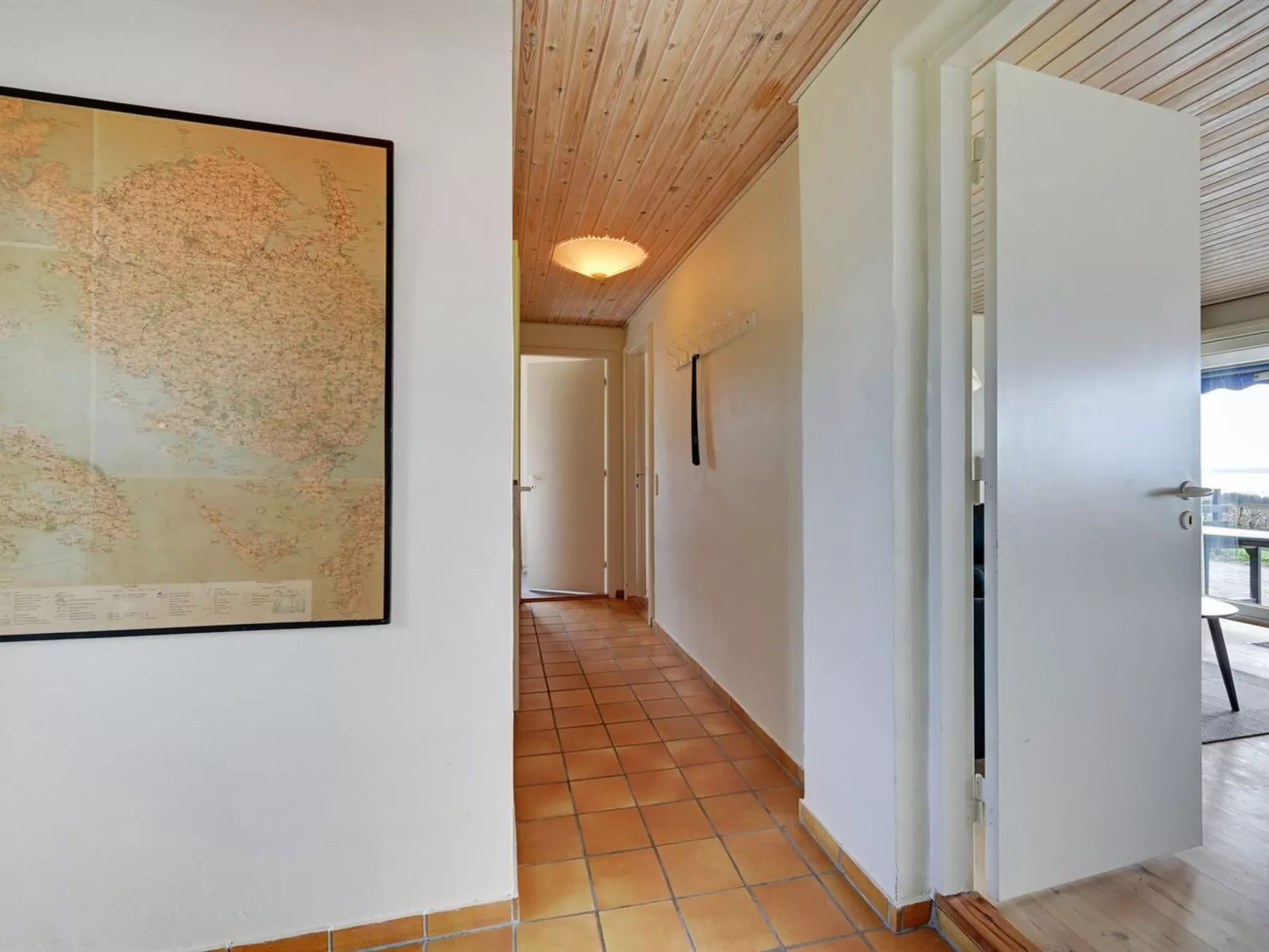 "Annalia" - 50m from the sea-Binnen