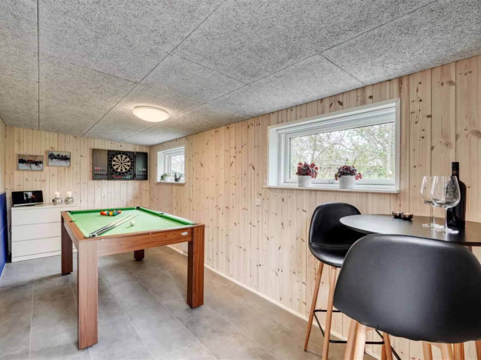 "Gustaf" - 400m to the fjord-Binnen