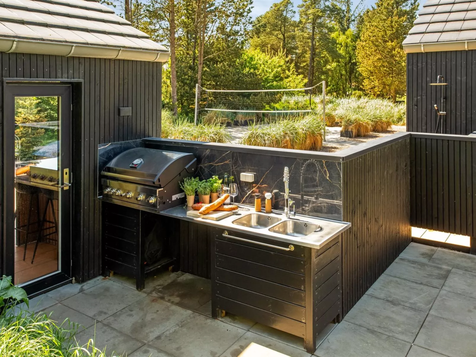 "Menja" - 1.4km from the sea-Buiten