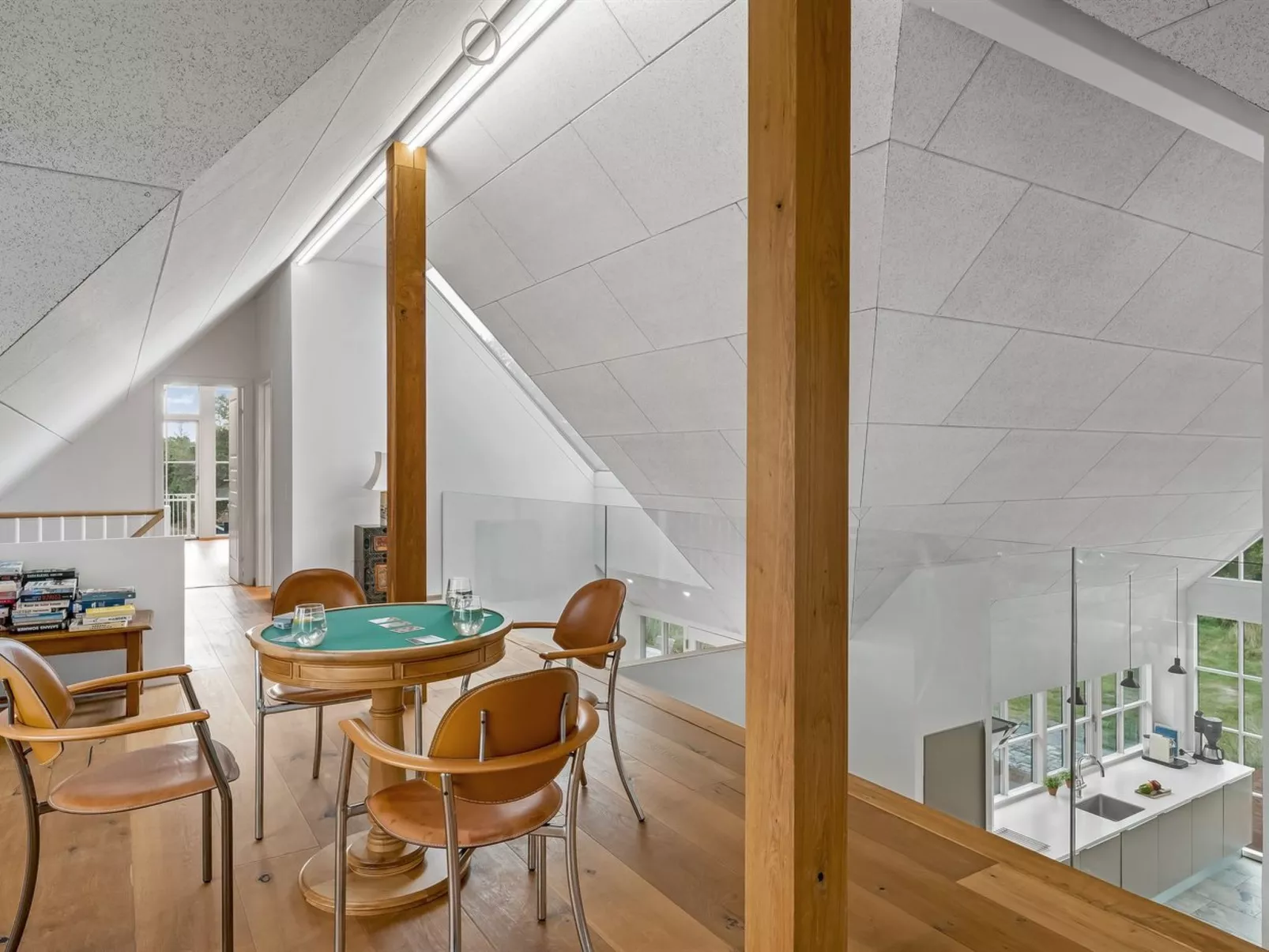 "Gise" - 2km from the sea-Binnen