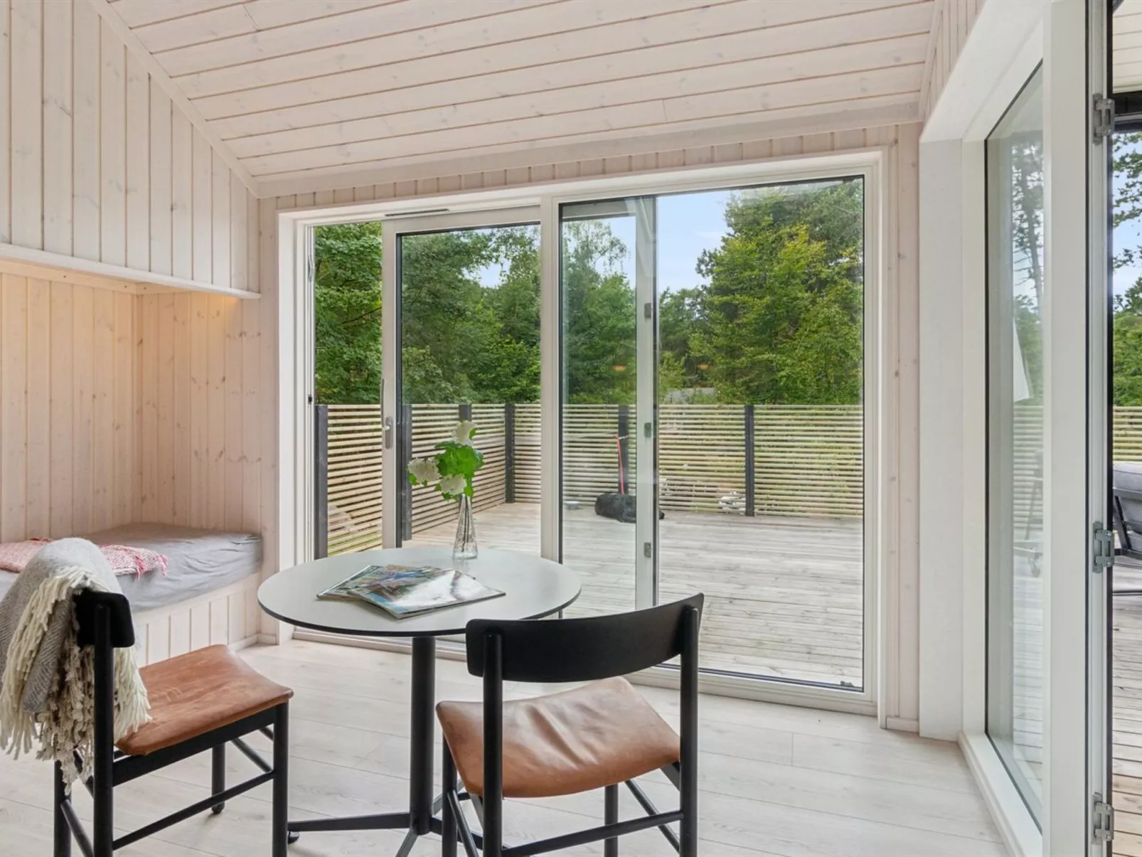 "Aggi" - 850m from the sea-Binnen