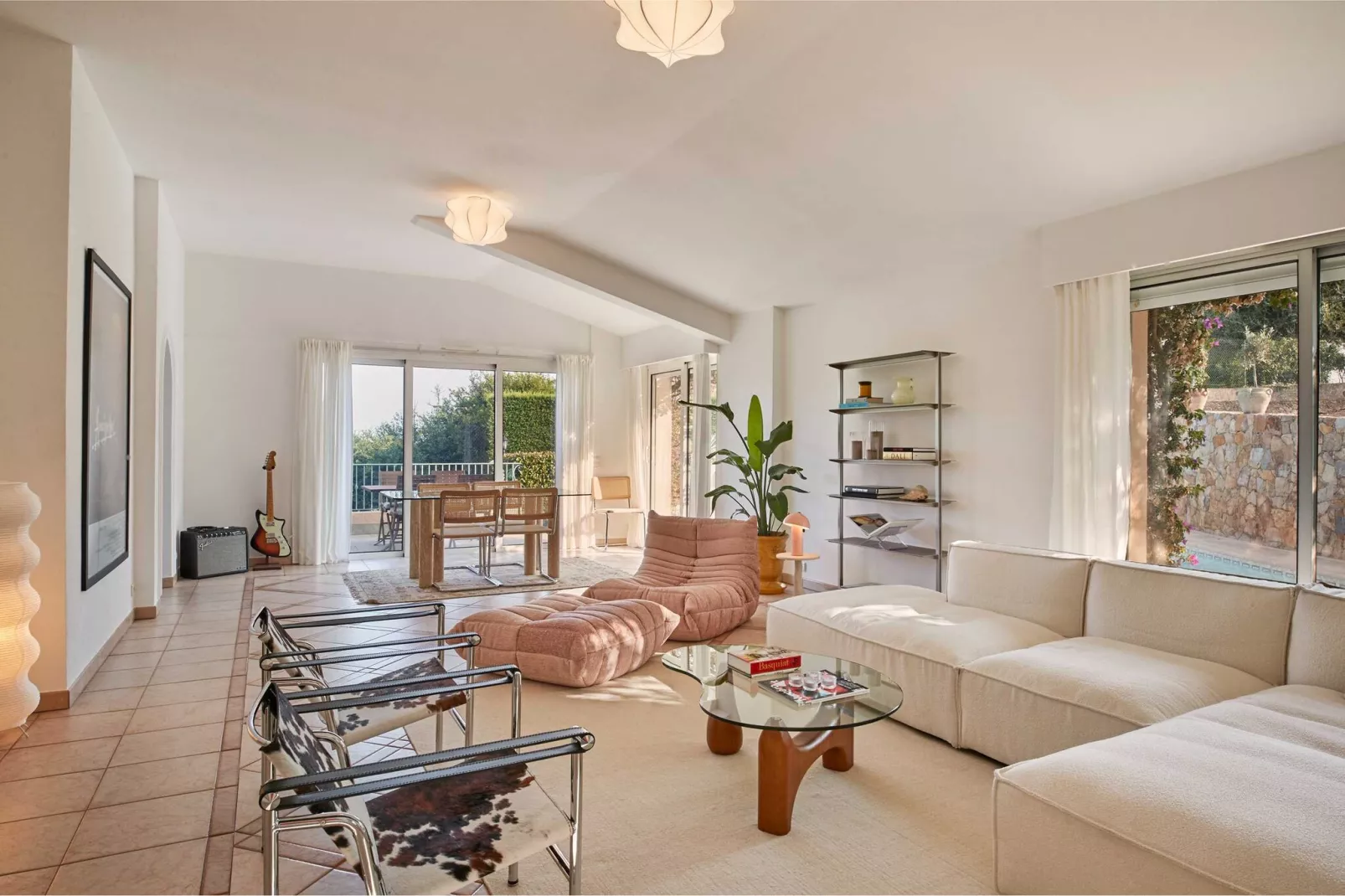 AP-652-PERTUADES-Niet-getagd