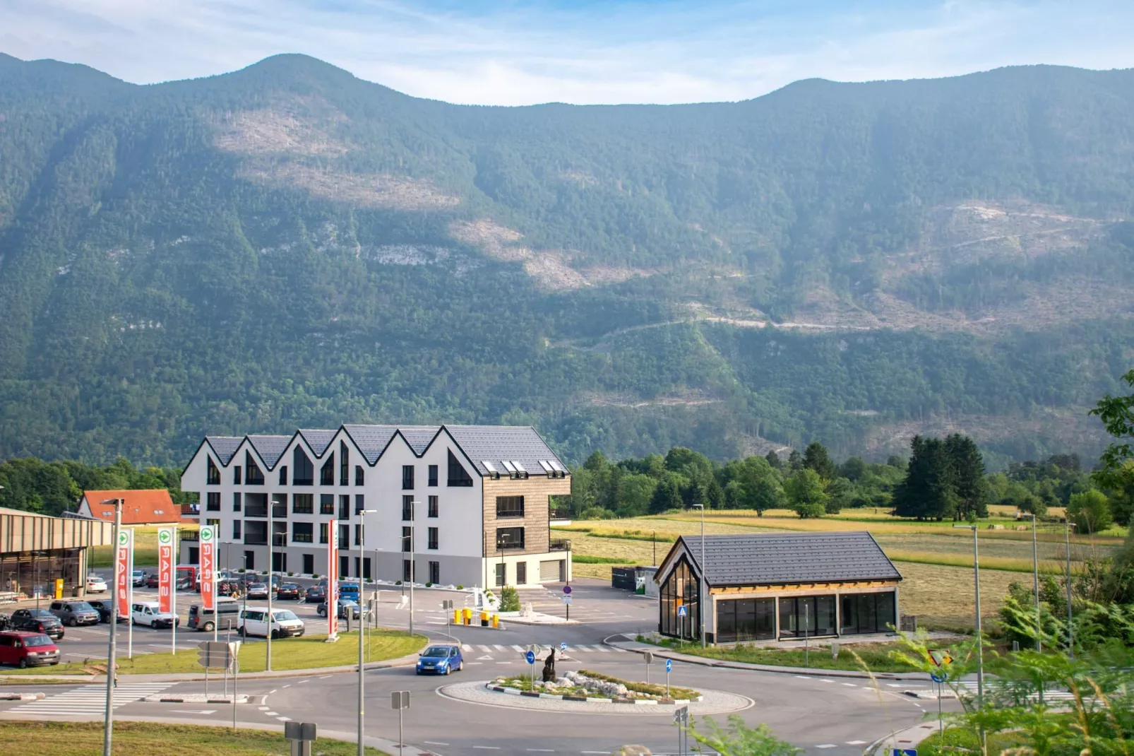 Bovec Chic Apartment with Sauna - One Bedroom Apartment with Balcony-Buitenlucht