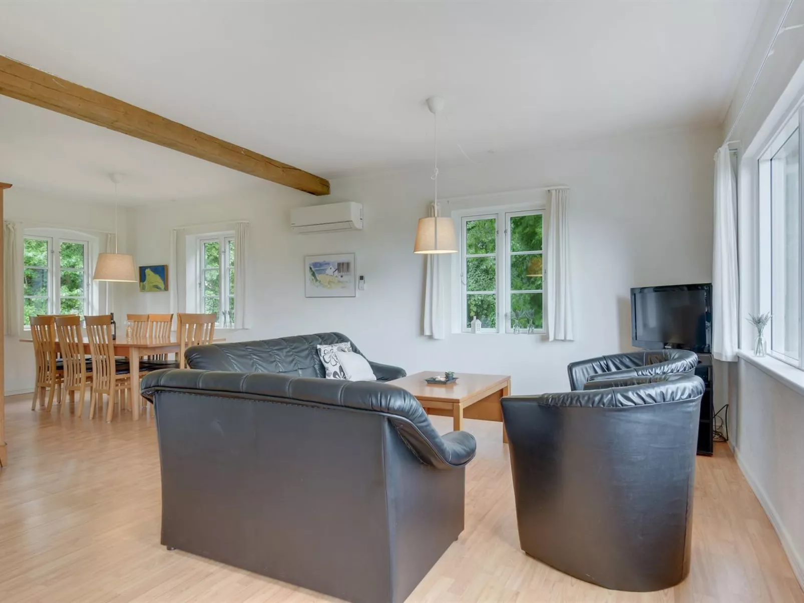 "Rosa" - 300m from the sea-Binnen