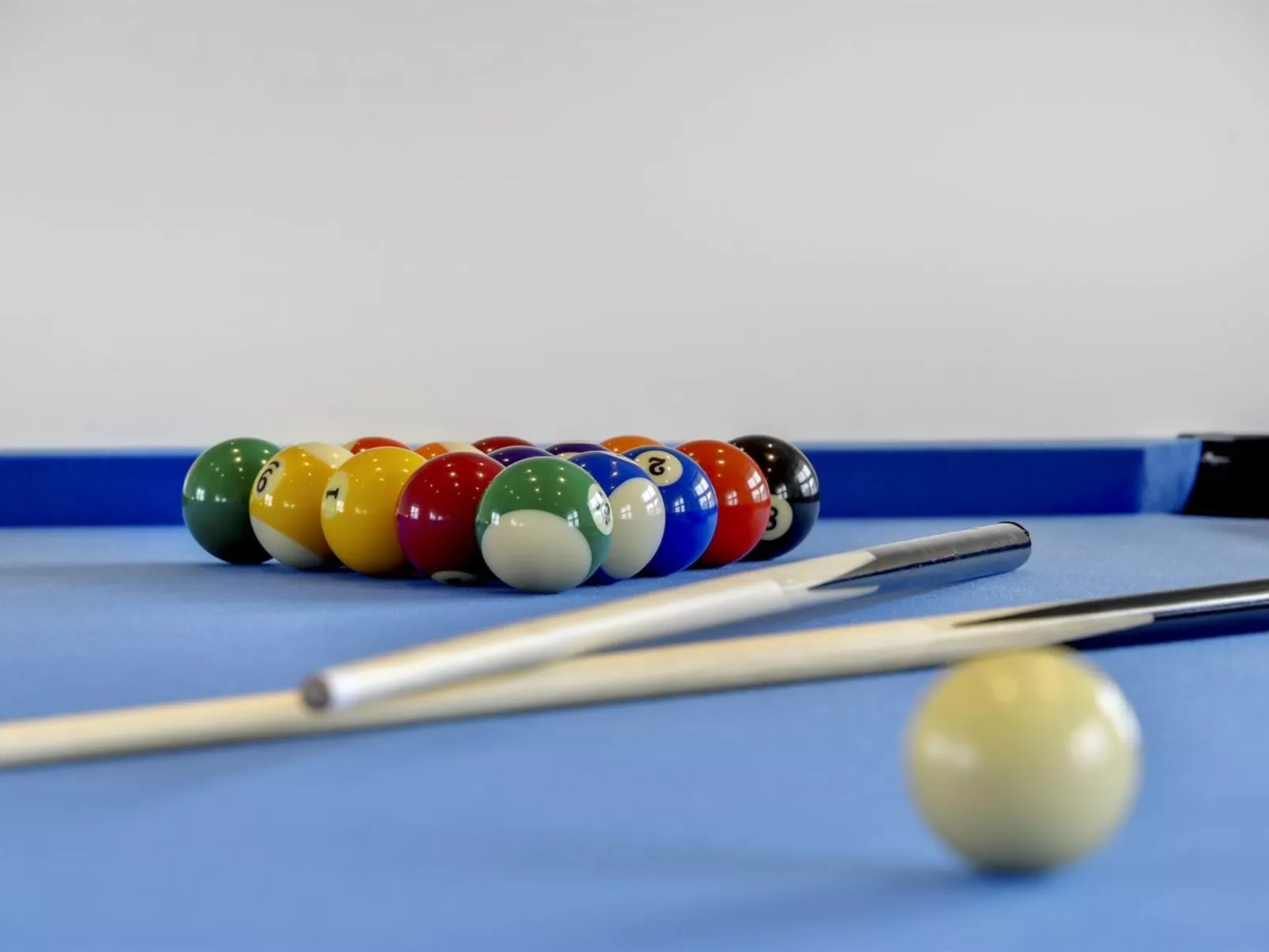 "Ennie" -  from the sea-Binnen