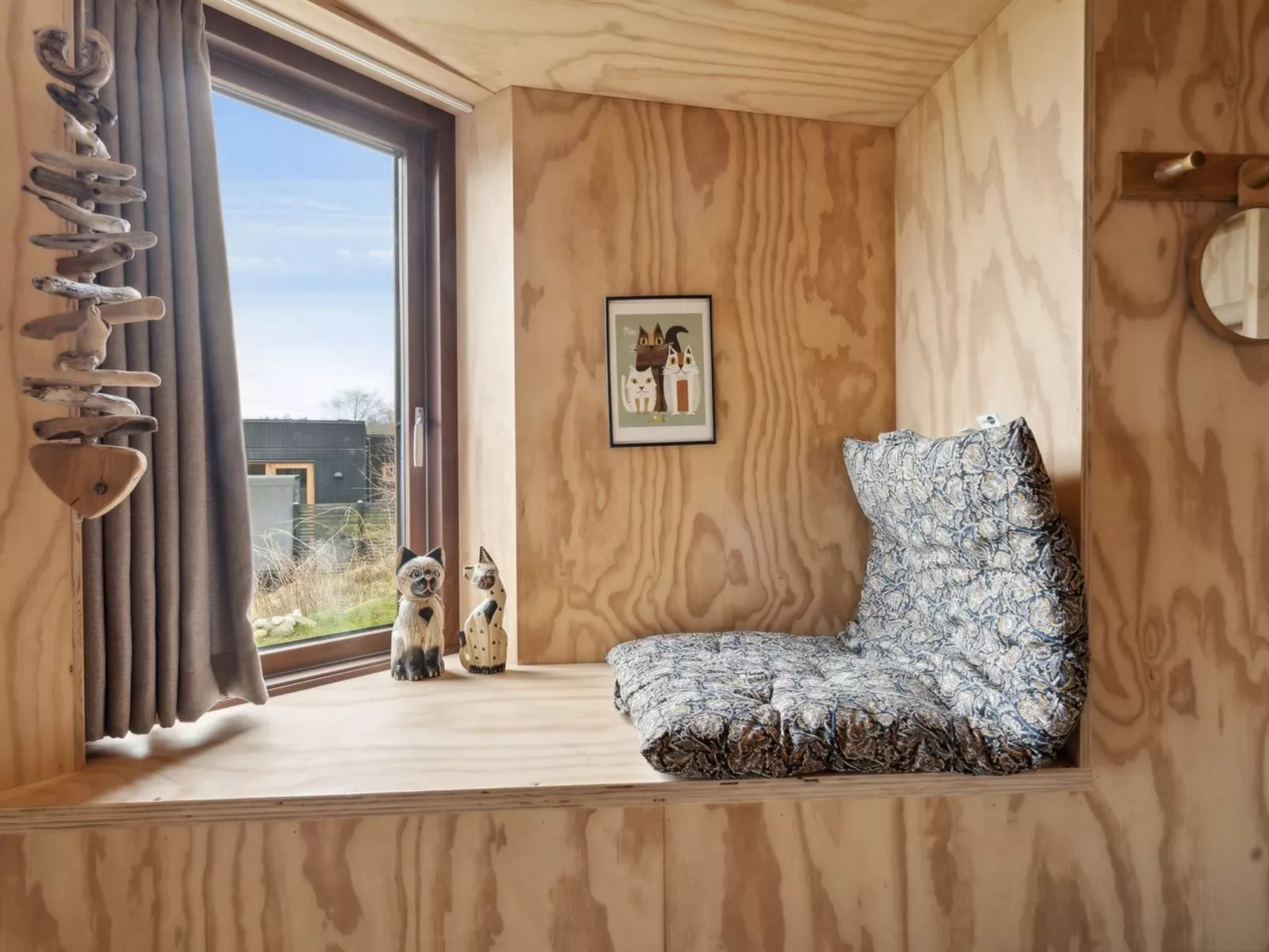 "Eila" - 400m from the sea-Binnen