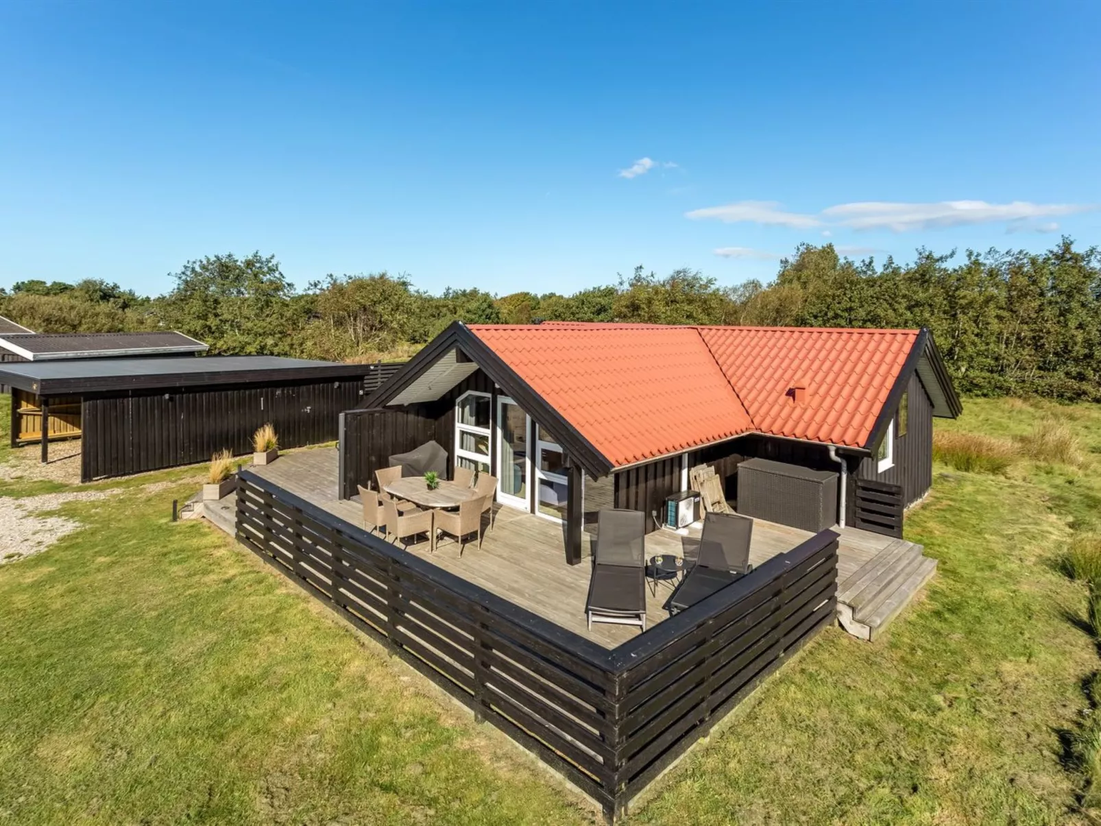 "Skyler" - 1km from the sea-Buiten