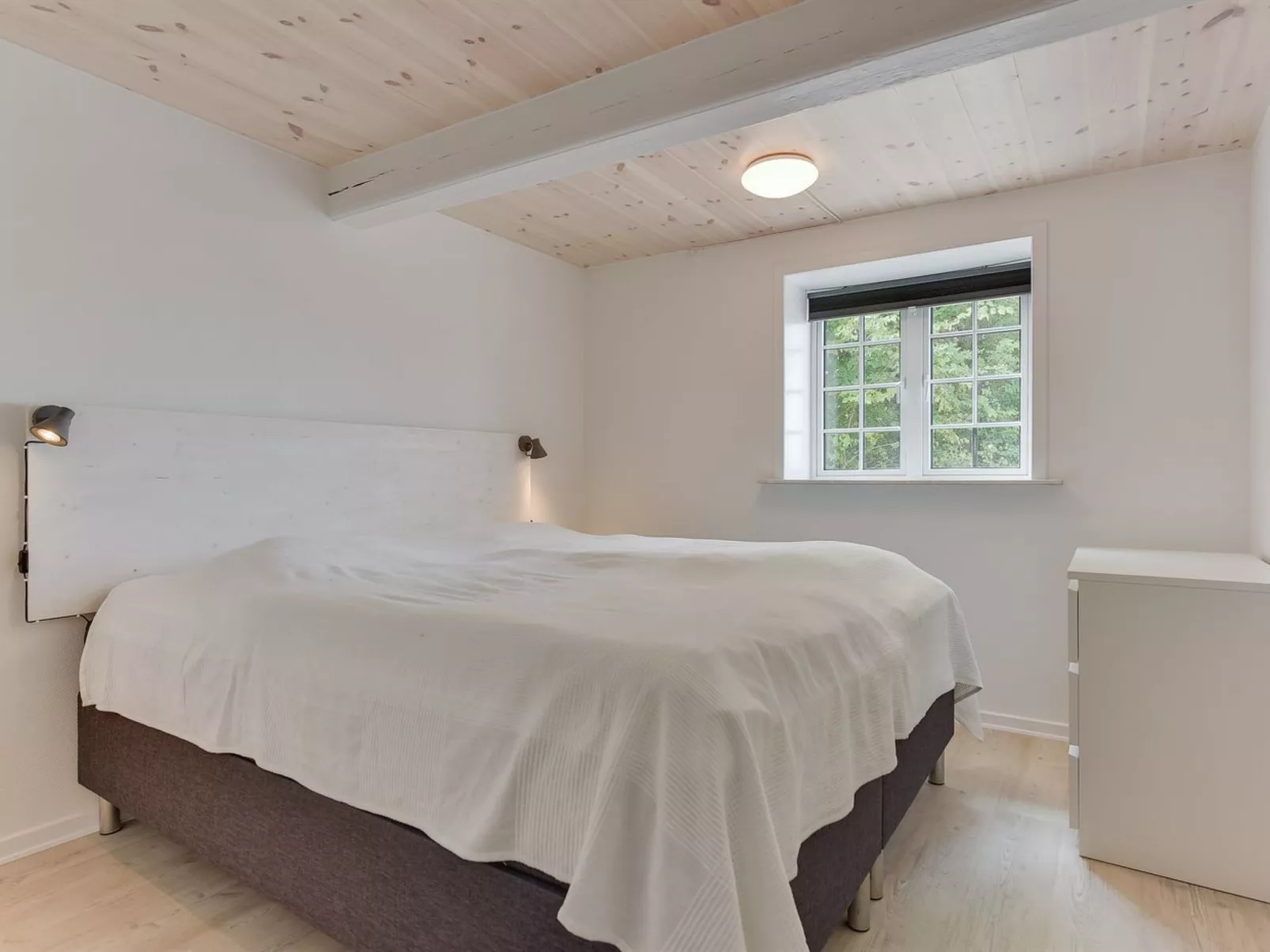 "Alitta" - 27km from the sea-Binnen