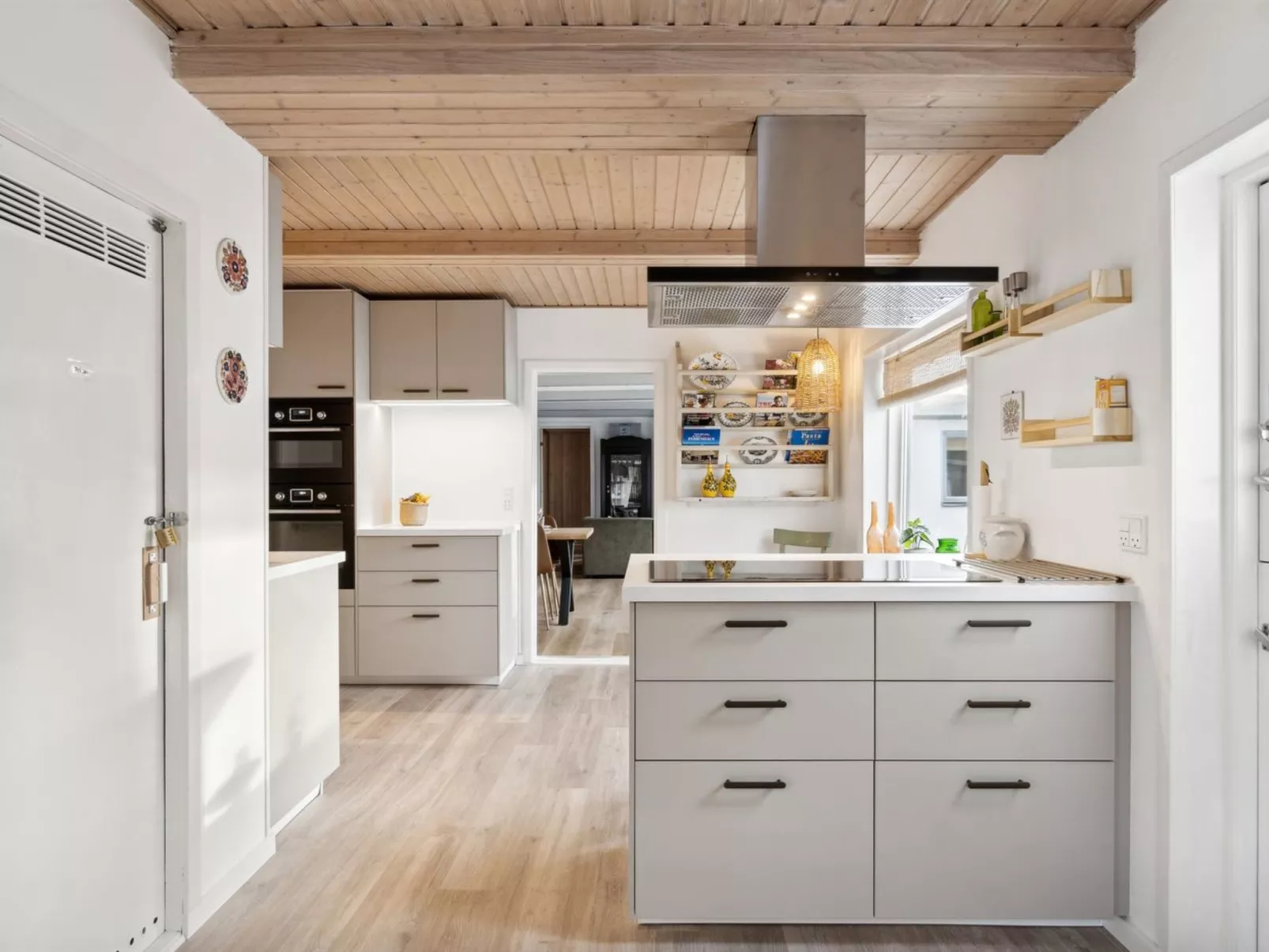 "Dana" - 525m from the sea-Binnen