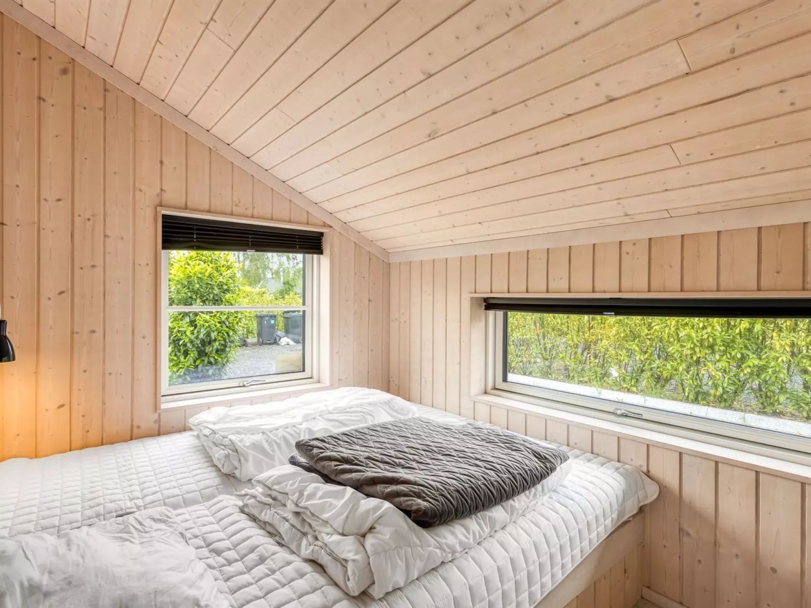 "Bernadine" - 500m from the sea-Binnen