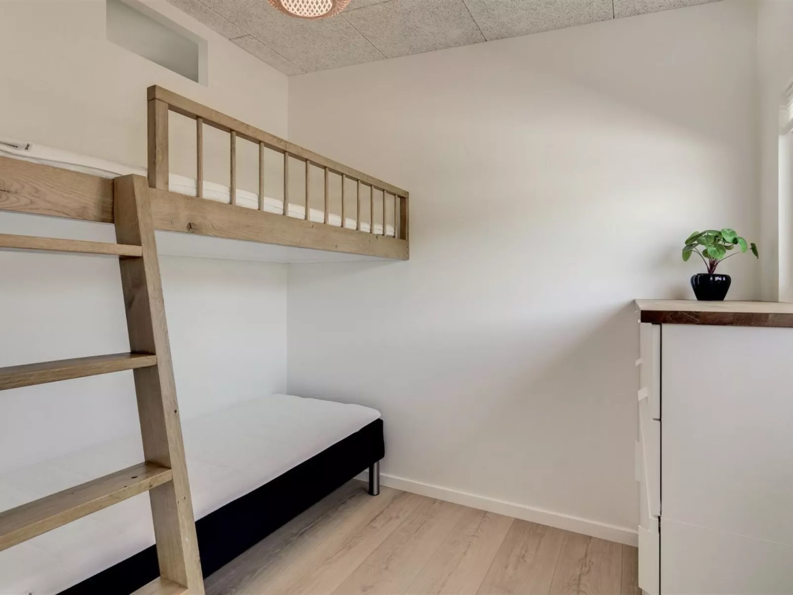 "Karitte" - 300m from the sea-Binnen