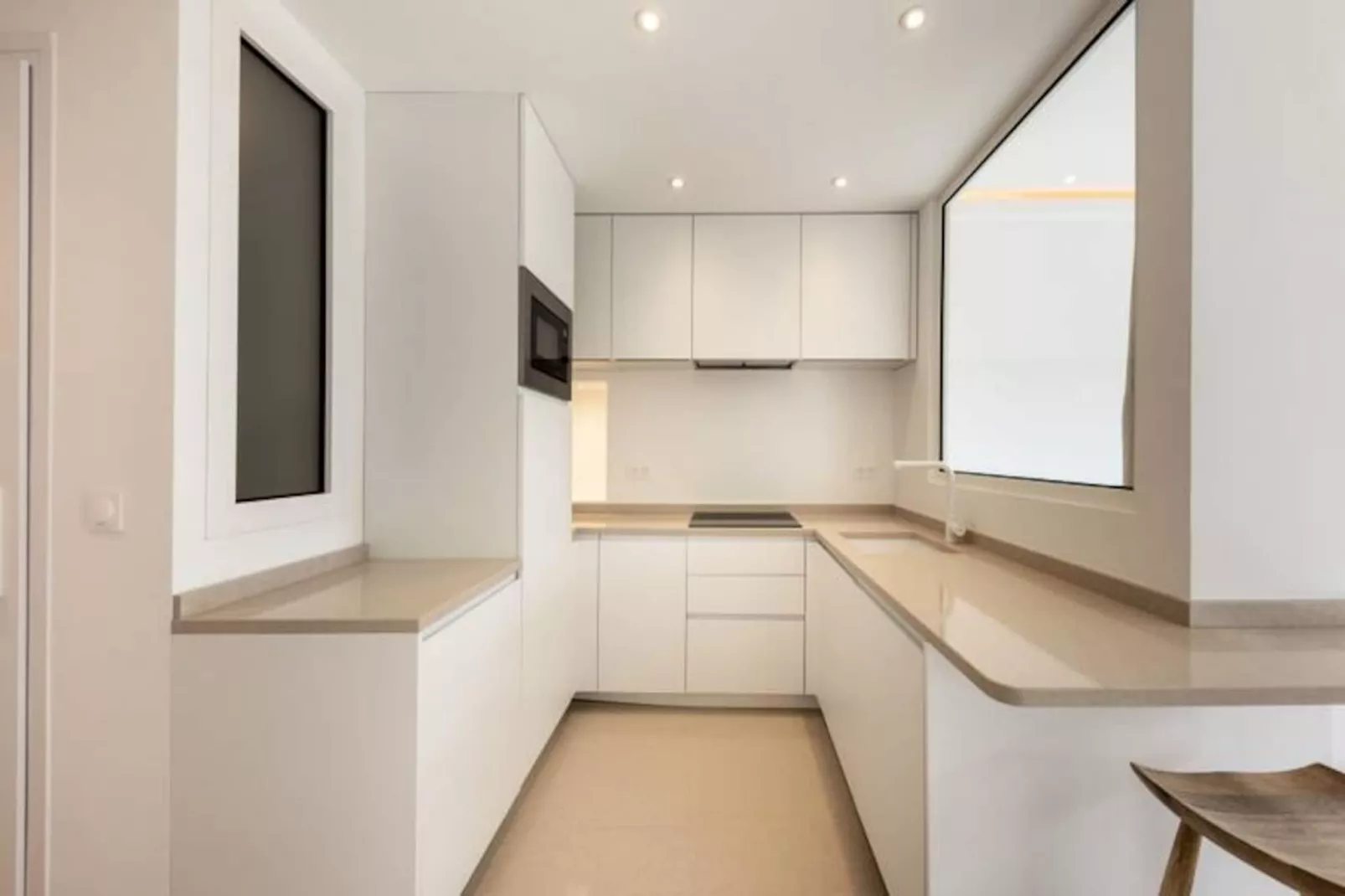 06db Magnifique Appartement Vue Incroyable Mtboron-Niet-getagd